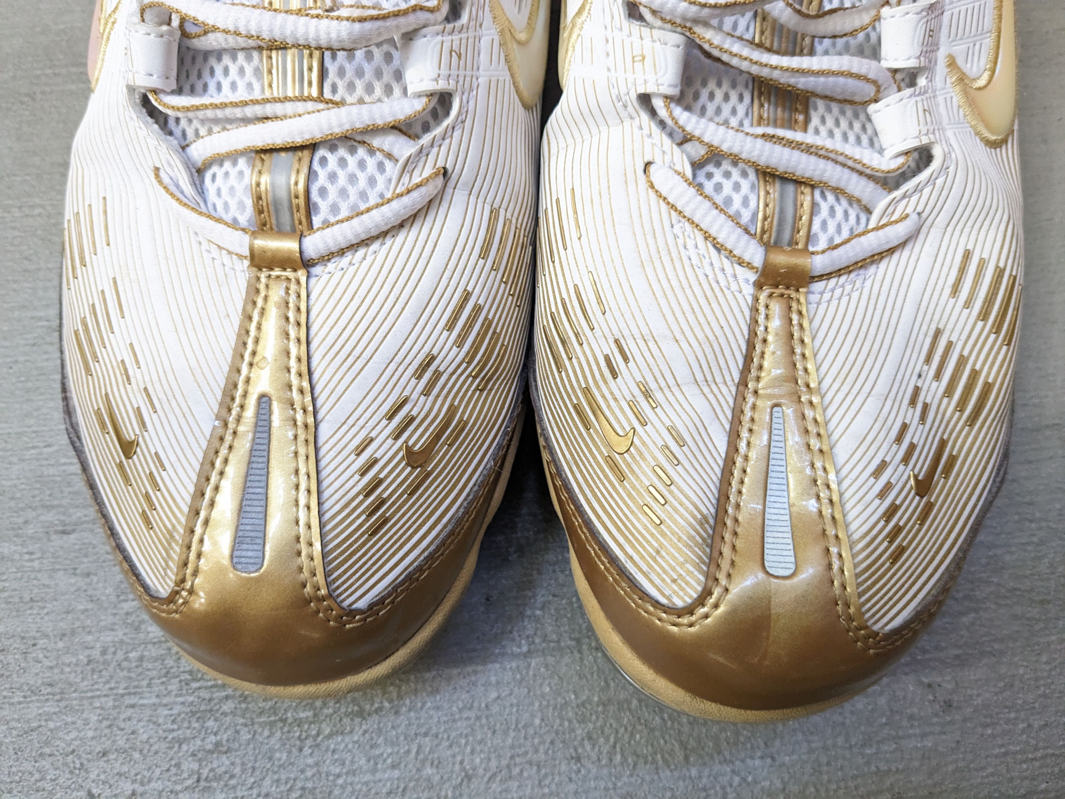 Nike Nike Air VaporMax 360 Gold Size 11 Silver White CK9671-101 Size US 11 / EU 44 - 4 Thumbnail