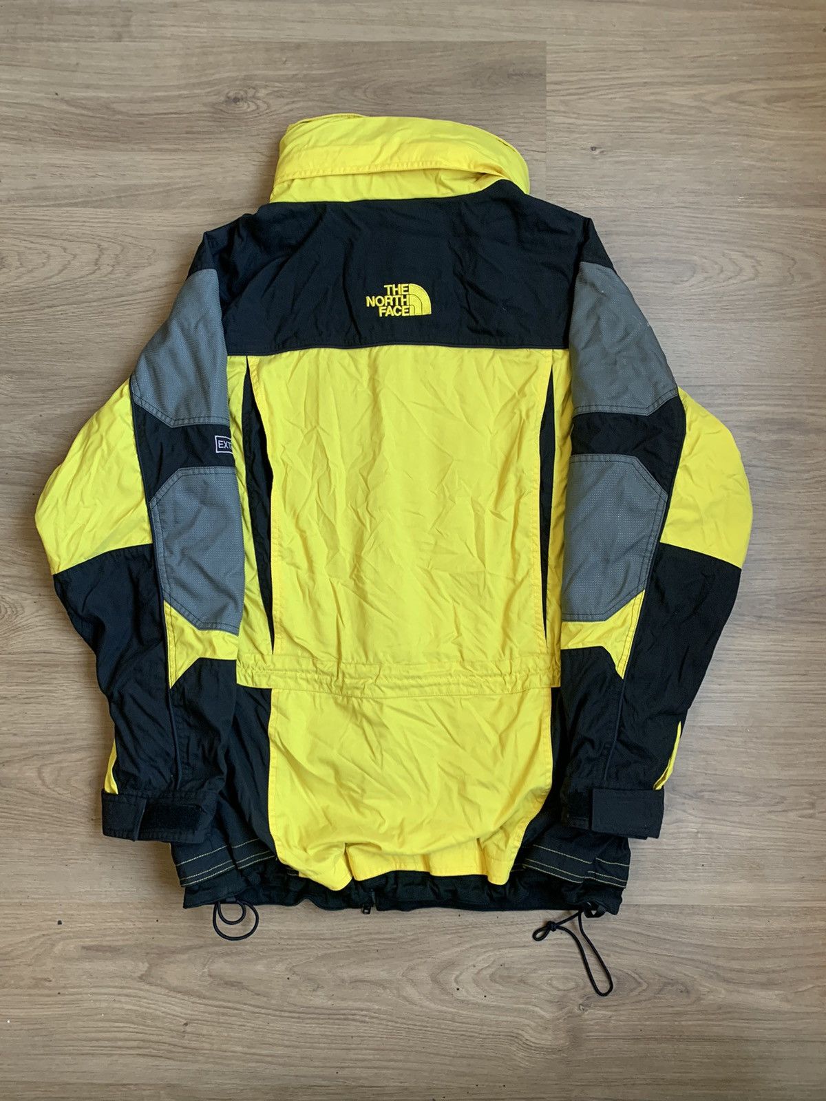 The North Face Vintage 1997 The North Face Extreme Range Gear in yellow Size US L / EU 52-54 / 3 - 10 Thumbnail