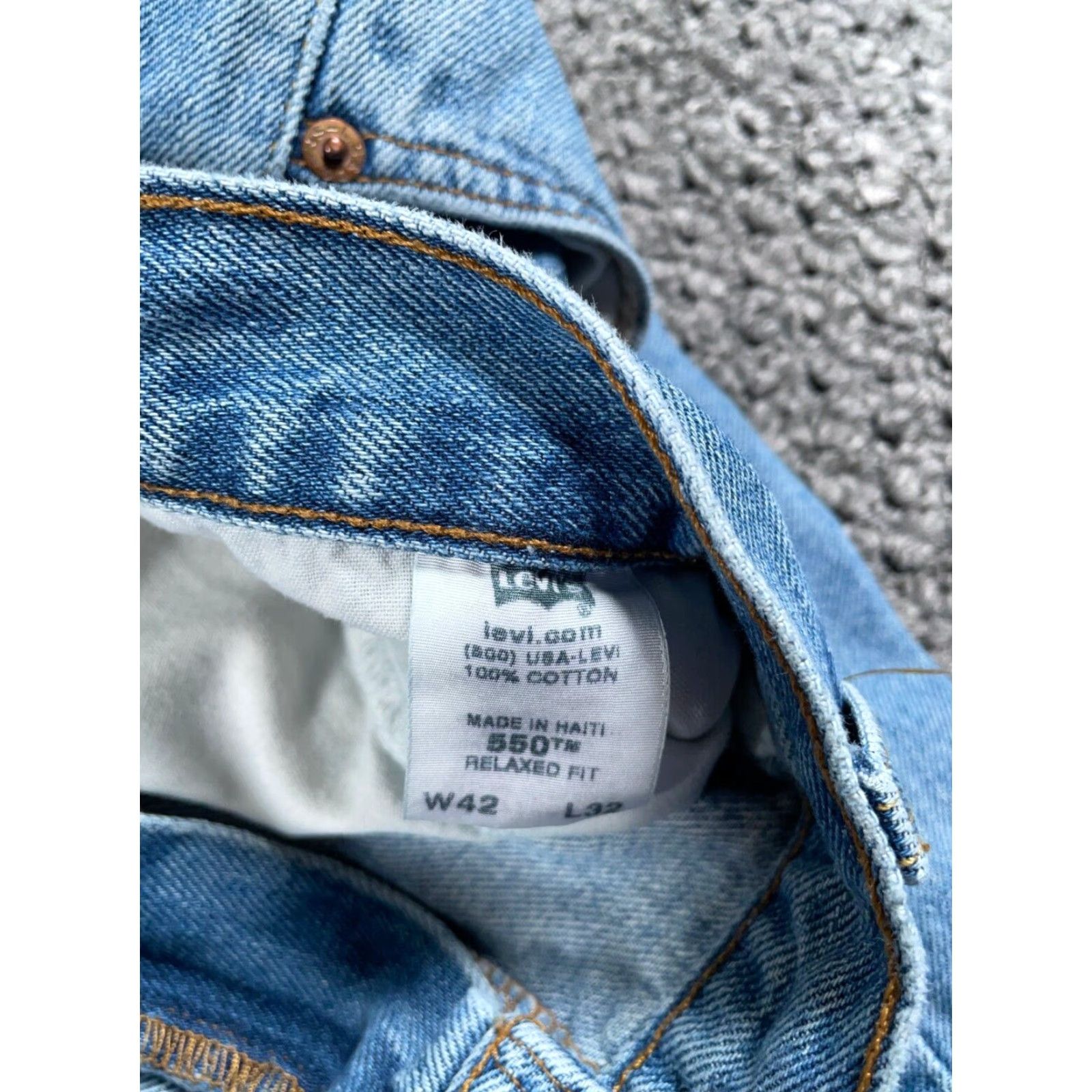 Levi's VINTAGE Levi's Jeans 550 Relaxed Fit 42 x 31 Blue Denim 90s Grunge Retro 5-Pocket Mens Jeans Brand Levi's Size US 42 / EU 58 - 4 Thumbnail