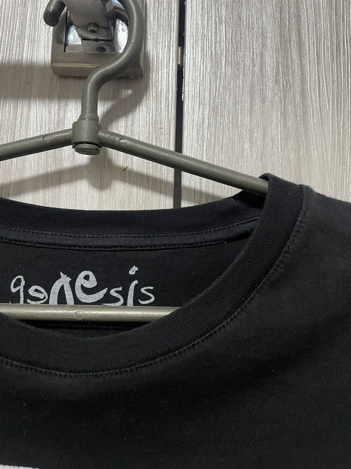 Band Tees × Vintage Genesis T Shirt Vintage Rock Band Tour Tee Size US L / EU 52-54 / 3 - 7 Thumbnail