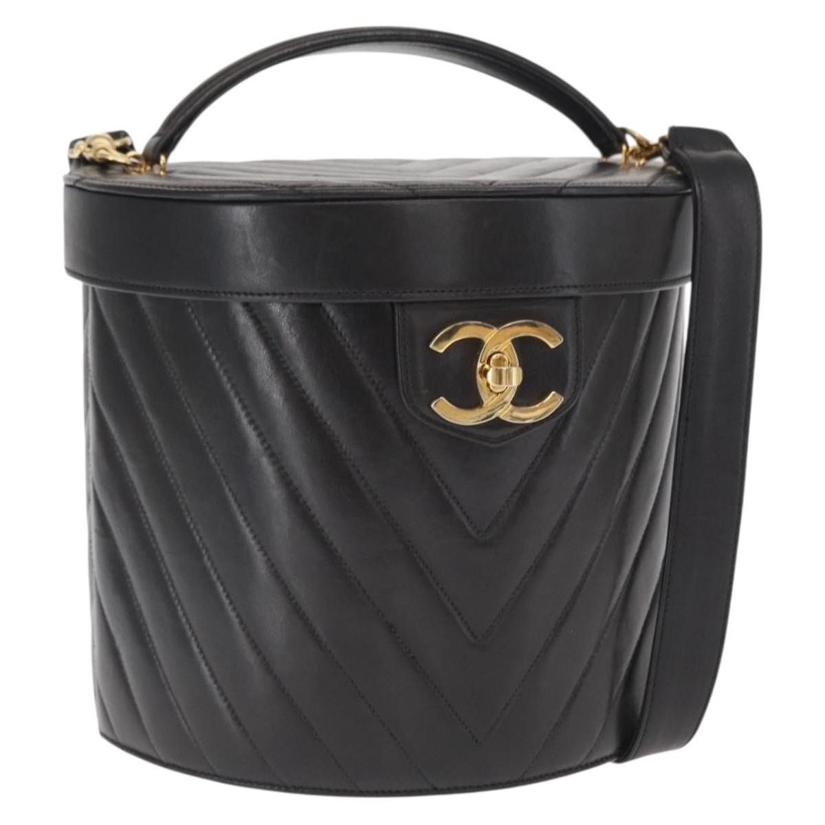 Chanel Chanel V Stitch Vanity Handbag Size ONE SIZE - 1 Thumbnail