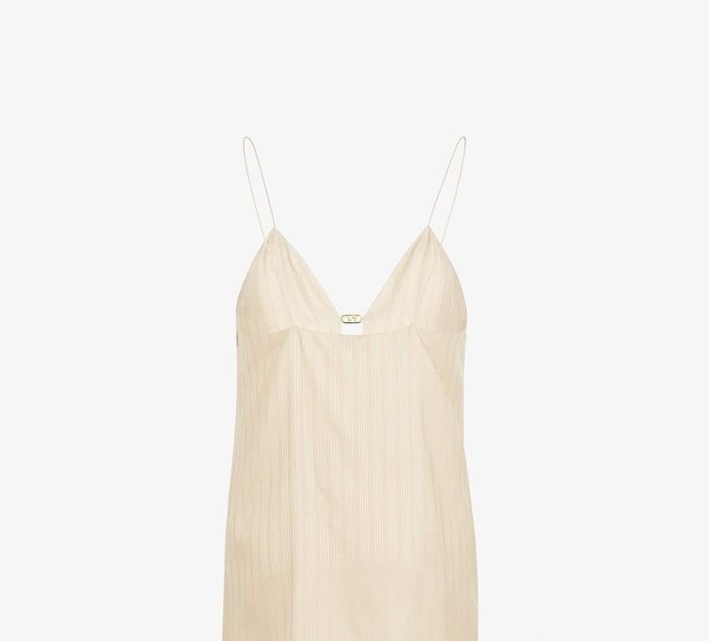 o1loc1c1024 FY1282 Silk Top in Beige