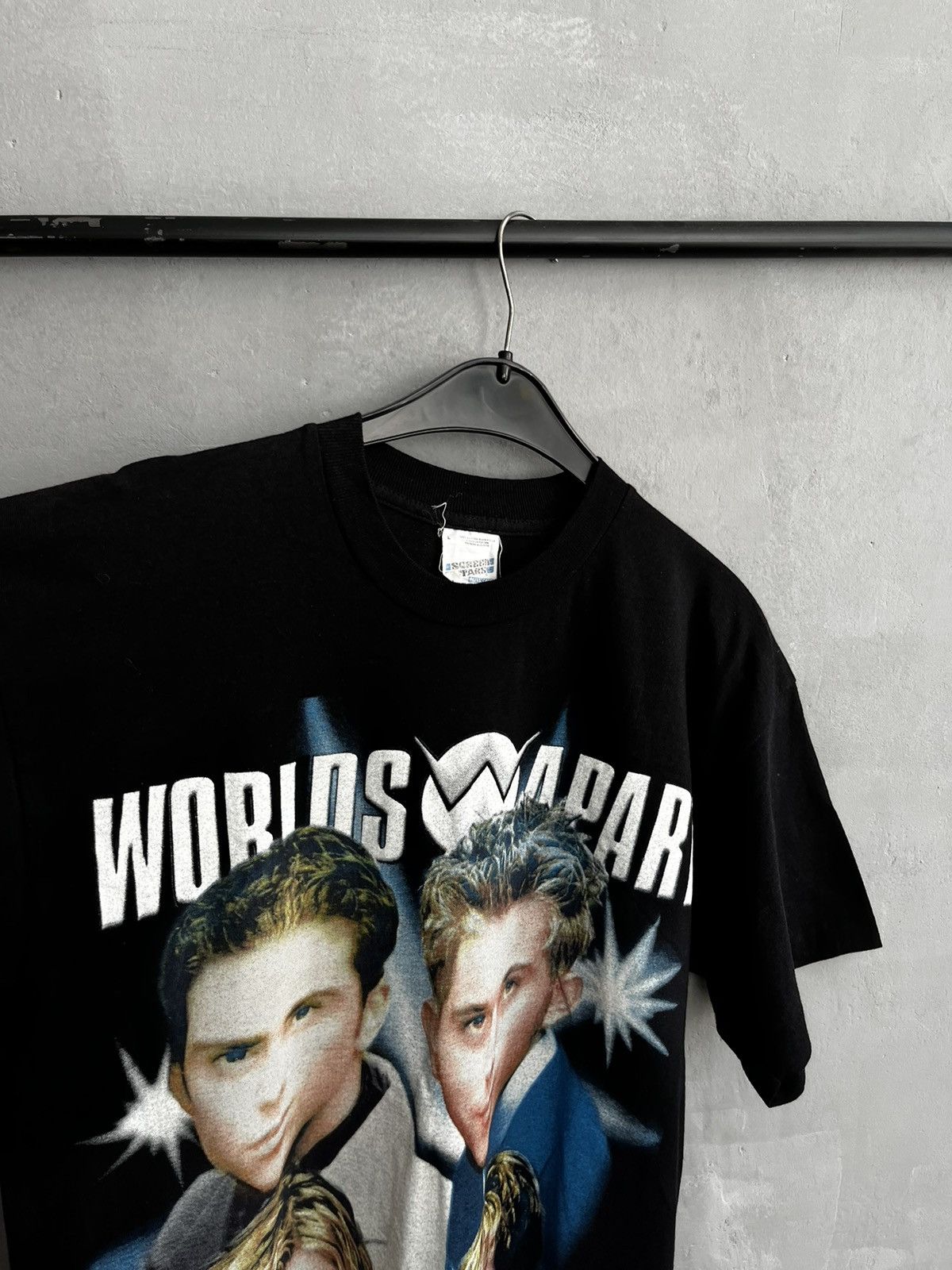 Band Tees × Rap Tees Worlds Apart t shirt Size US L / EU 52-54 / 3 - 5 Thumbnail