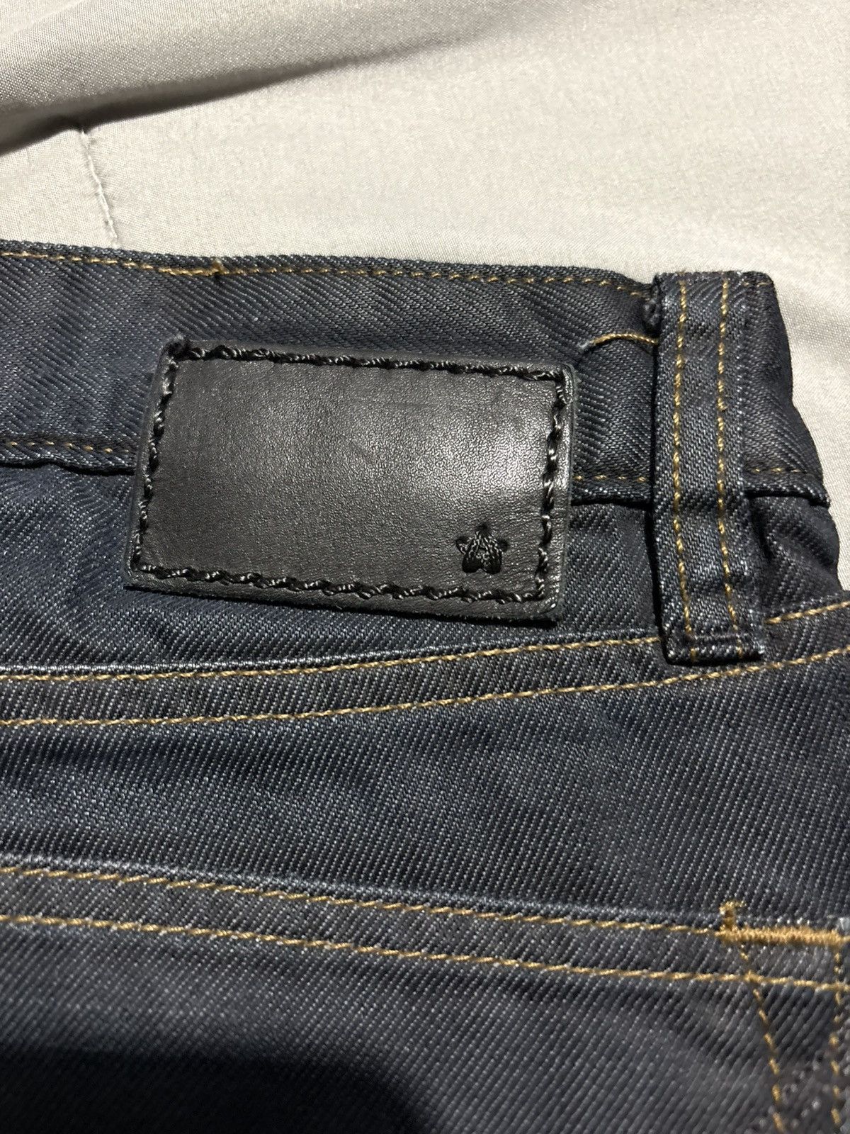 John Varvatos 32 John Varvatos Oil Waxed Navy denim jeans USA straight vtg Size US 32 / EU 48 - 12 Thumbnail