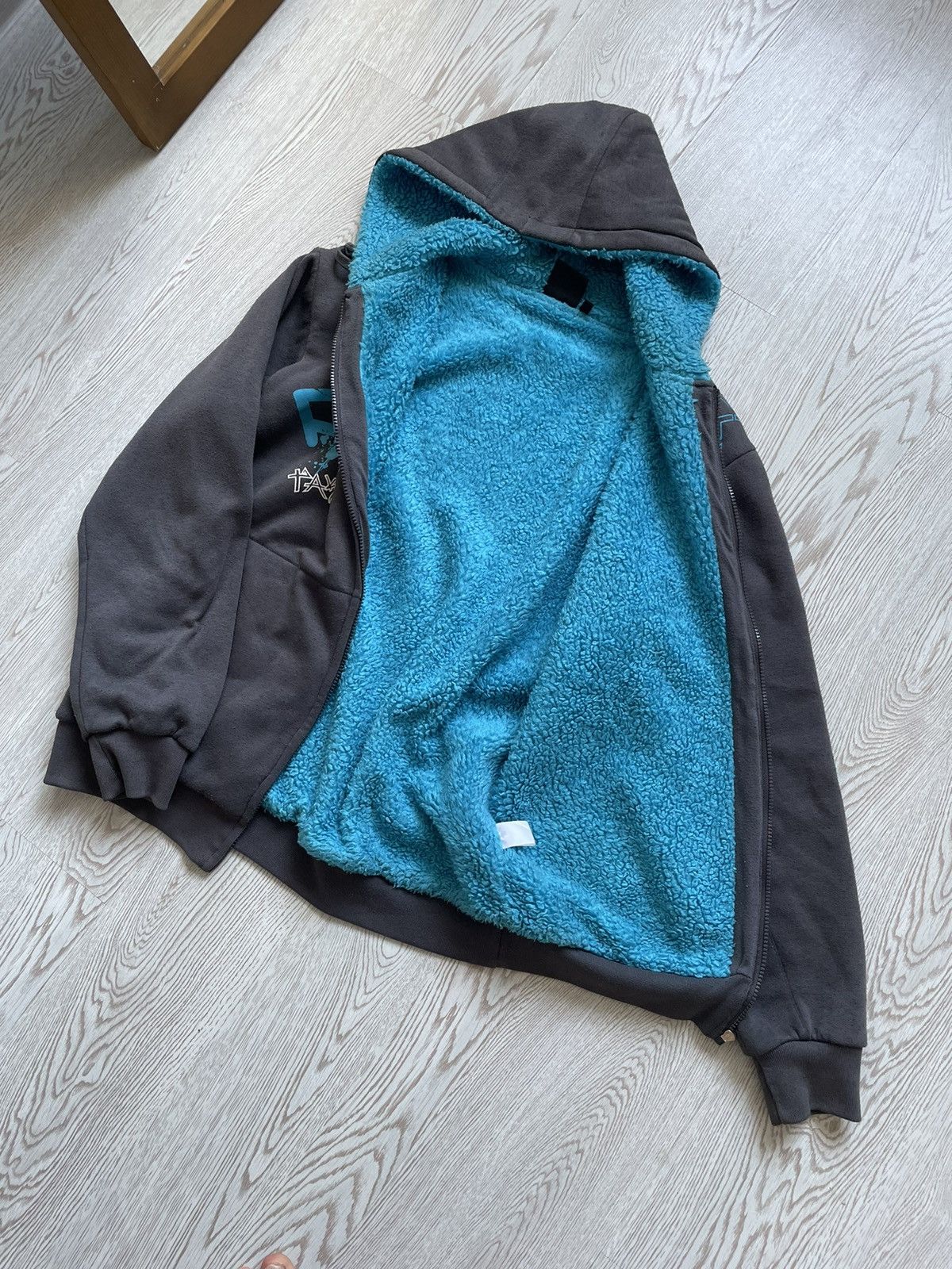 Airwalk × Vintage Vintage Air walk Avant Gard Hoodie size M Size US M / EU 48-50 / 2 - 11 Thumbnail