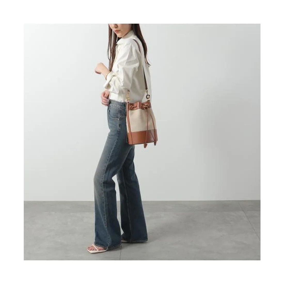 Celine o1bcso1str0725 Size : OS / 196762 Bucket Bag in Natural/Tan Size ONE SIZE - 6 Thumbnail