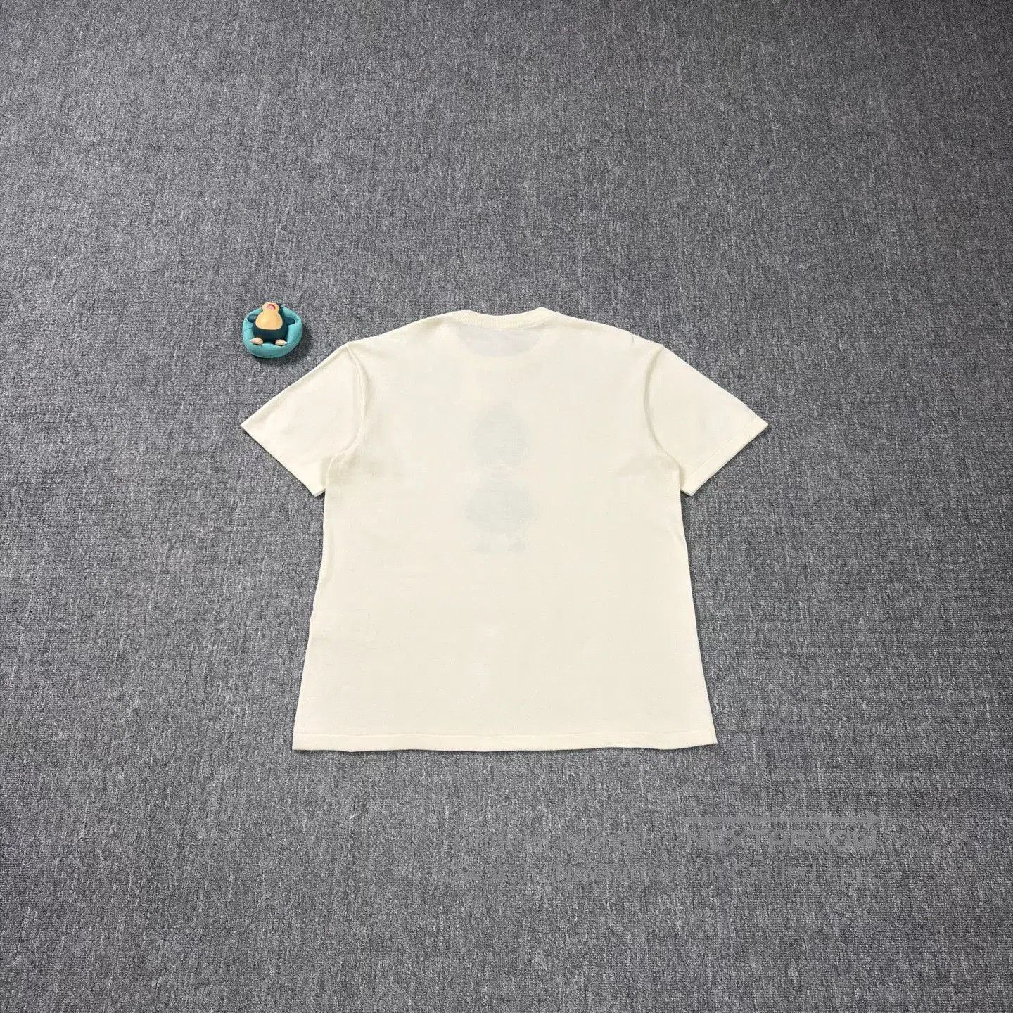 Louis Vuitton LV Nigo Beige Duck Knit Short Sleeve. Size US M / EU 48-50 / 2 - 2 Thumbnail