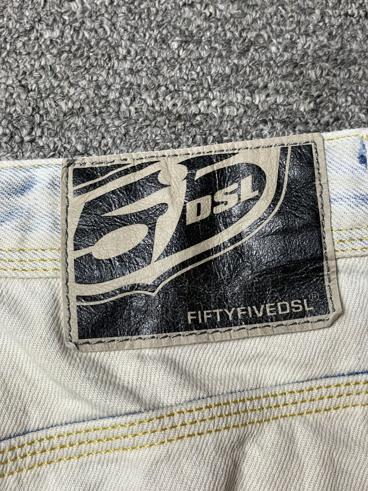 Japanese Brand × Vintage FIFTYFIVEDSL Blue Acid Wash Short Jeans (104) Size US 31 - 10 Thumbnail