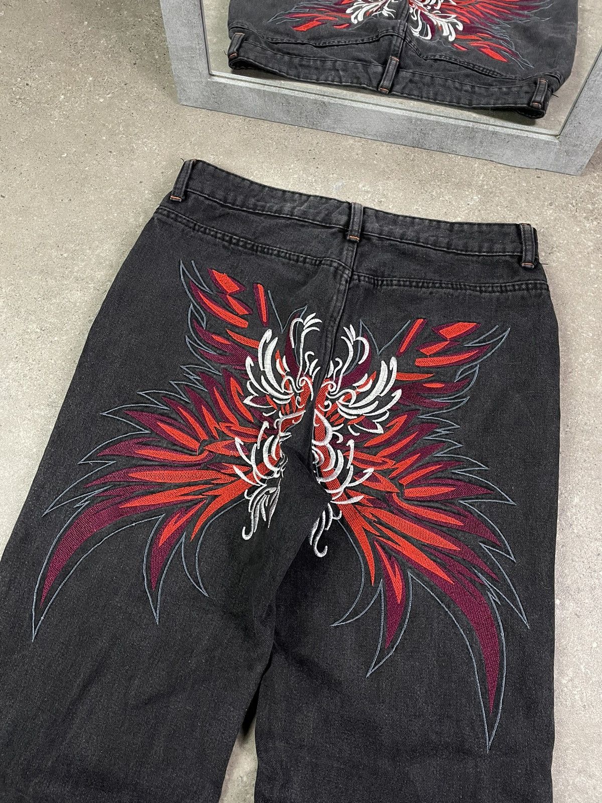 Affliction × Japanese Brand × Vintage Crazy Vintage Y2K Wings Affliction Baggy Denim Jeans Pants Size US 34 / EU 50 - 3 Thumbnail
