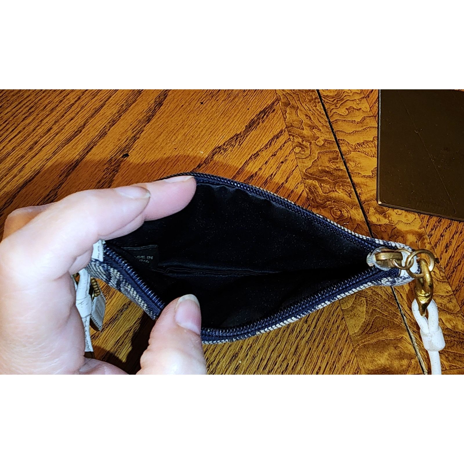 Coach Vintage Rare Find Coach Wristlet & Coin Purse Key Chain Size ONE SIZE - 11 Thumbnail