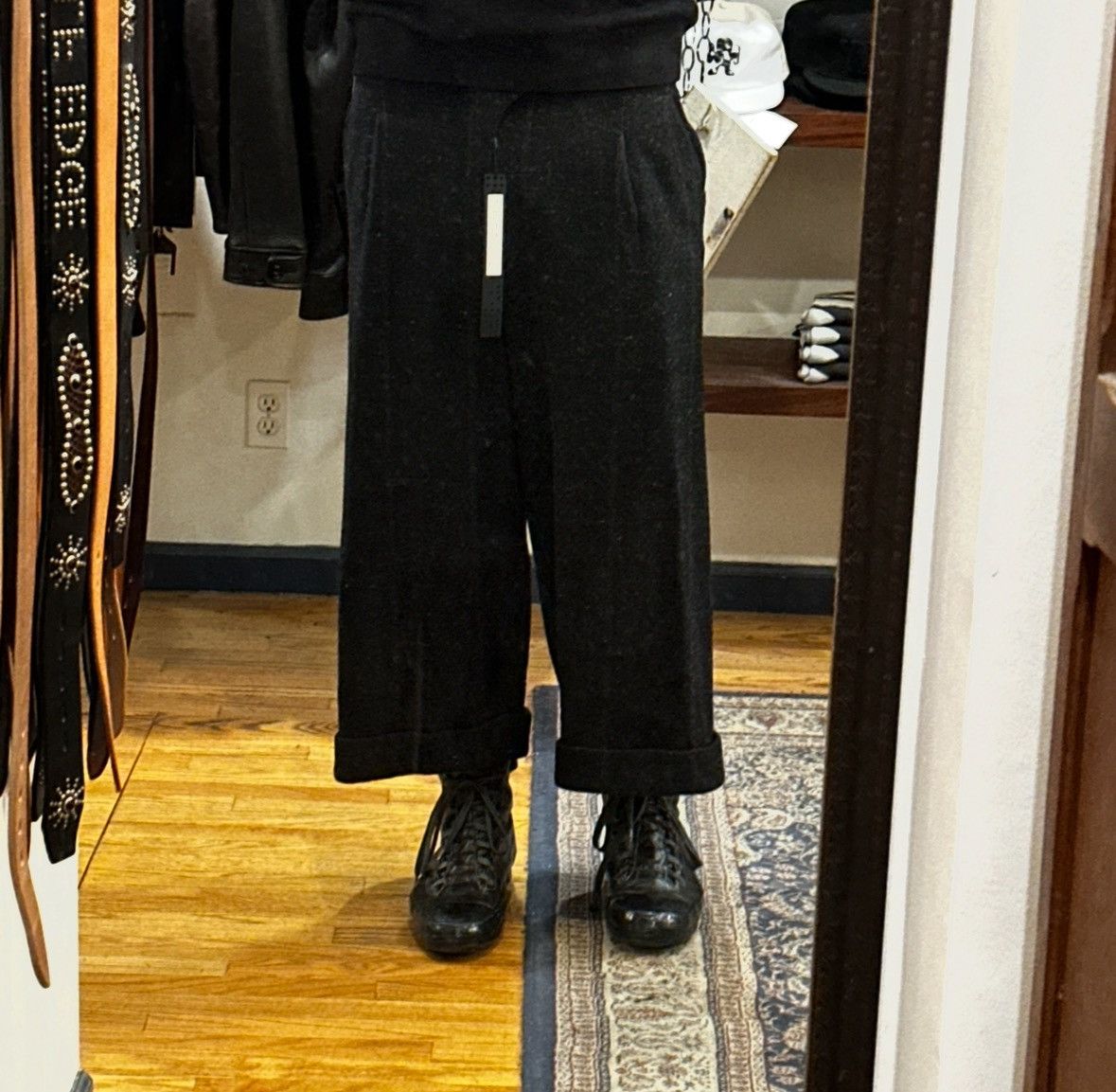 Devoa DEVOA SUBSECOND SUPER WIDE PANTS - JAPANESE BISHU WOOL Devoa DEVOA SUBSECOND SUPER WIDE PANTS - JAPANESE BISHU WOOL