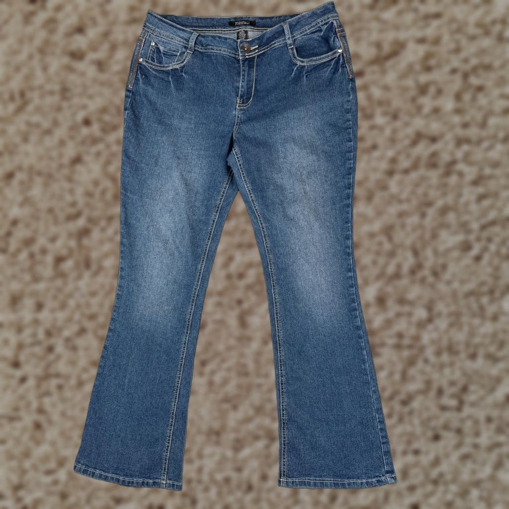 Denime Roz & Ali Jeans Women 16 Blue Denim Bootcut Mid Rise 35x30 Size 38" / US 16 / IT 52 - 1 Thumbnail