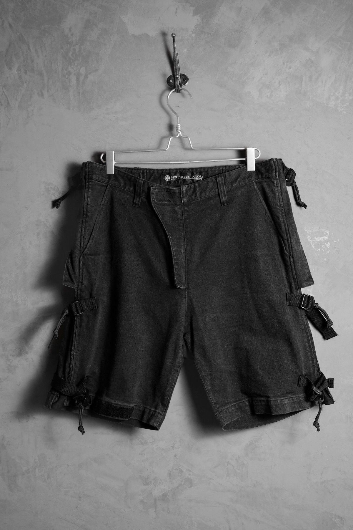 Japanese Brand MOUT RECON TAILOR Wlid Things Jet Black Denim Shell Short Size US 35 - 1 Thumbnail