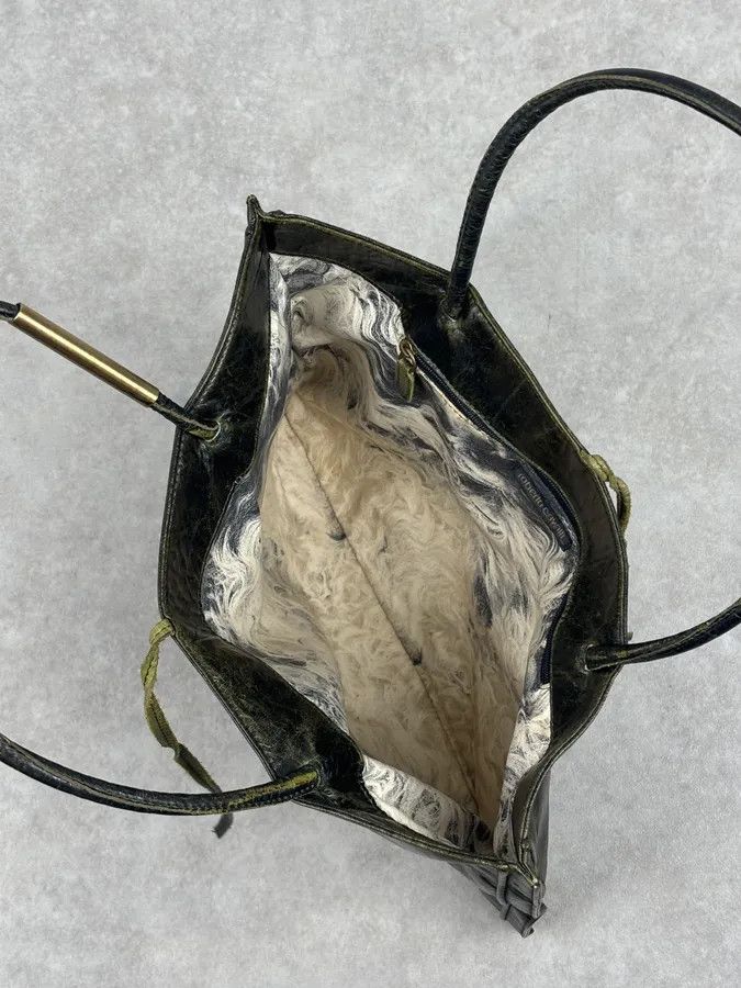 Roberto Cavalli SS2001 Roberto Cavalli Black Leather Silk-Lined Tote Bag Size ONE SIZE - 12 Thumbnail