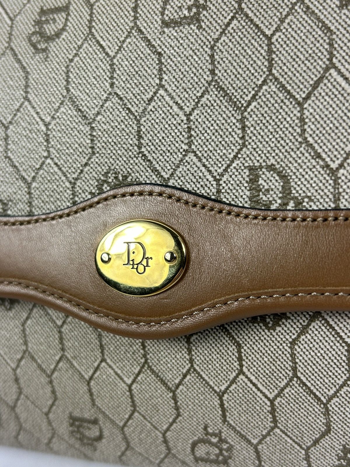 Dior Dior Honey Comb Leather Crossbody Bag Size ONE SIZE - 6 Thumbnail