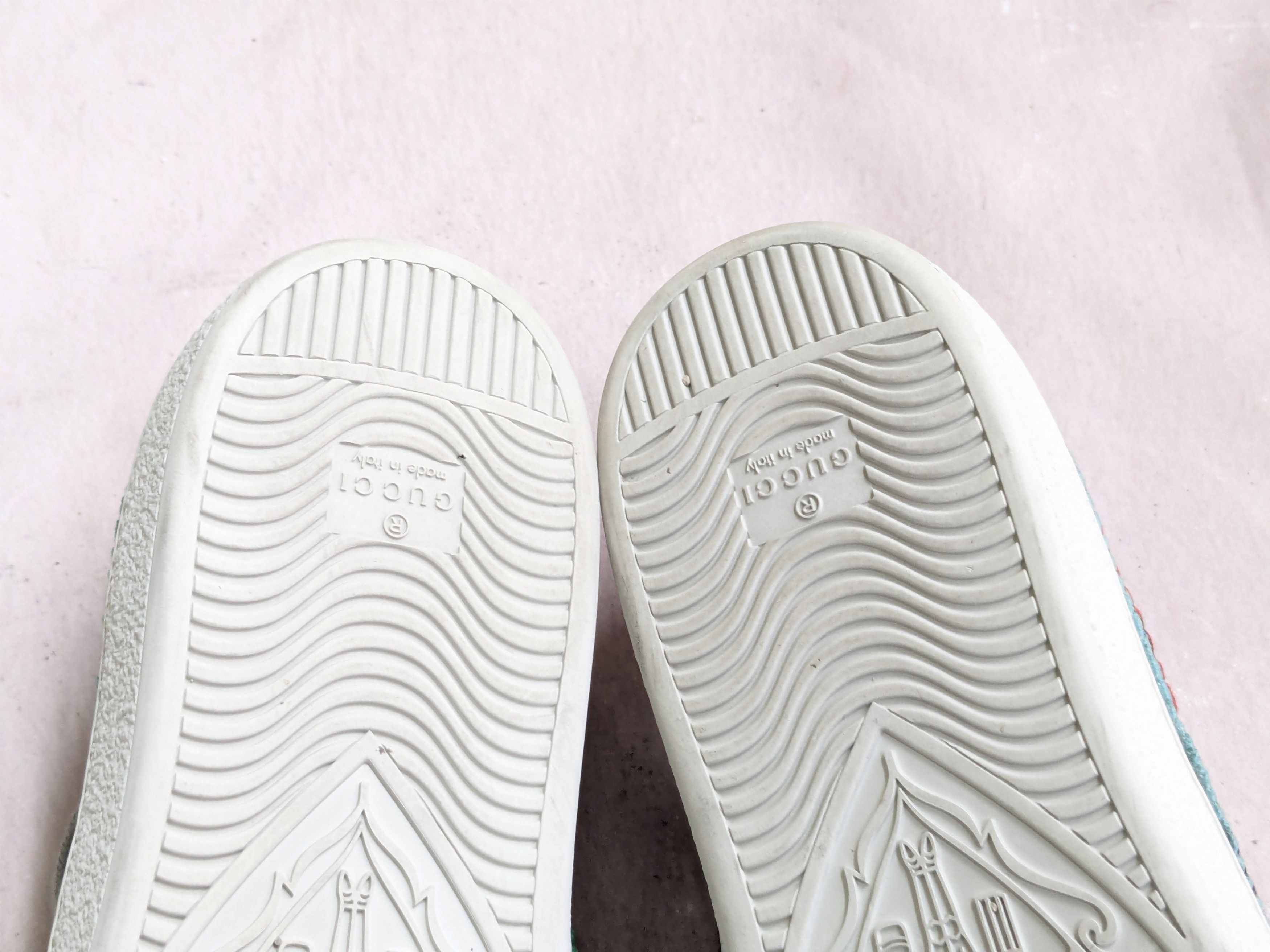 Gucci Gucci Ace Silver Dragon Sneakers 11.5 Leather Low 473765 Size US 11.5 / EU 44-45 - 17 Thumbnail