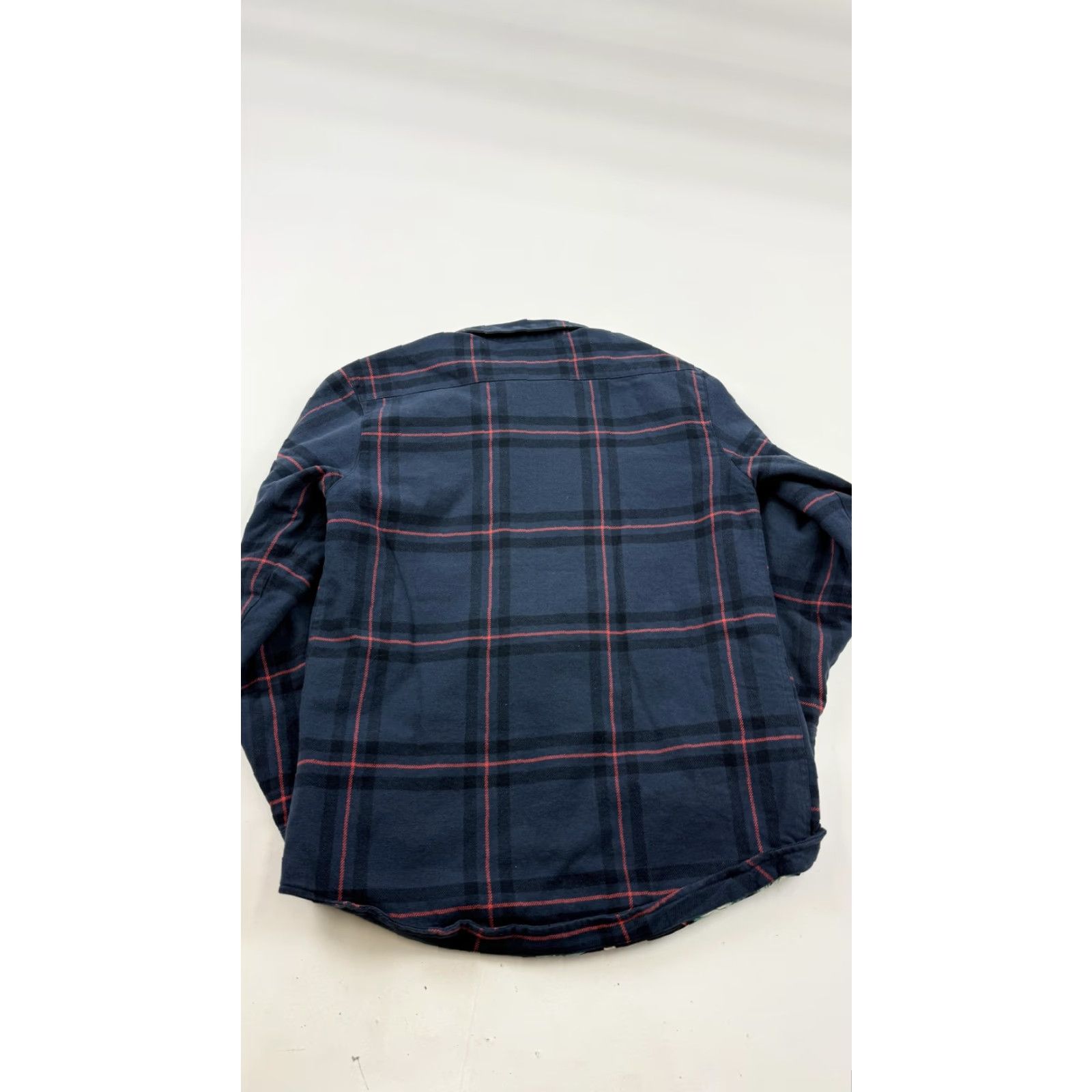 RVCA VINTAGE RVCA Jacket Mens M Blue Plaid Quilted Flannel Tropical Lined Warm FENRYVI Size US M / EU 48-50 / 2 - 7 Thumbnail