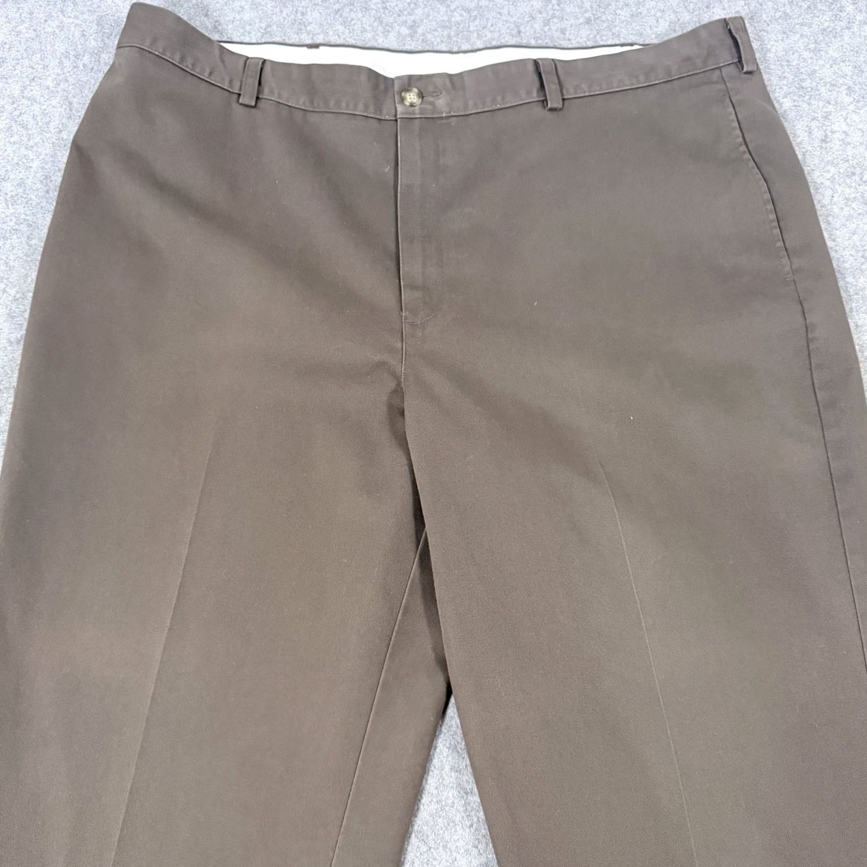 Vintage L.L.Bean Natural Fit Casual Dress Pants Men's Size 42x36 Brown Regular Rise 13.25" Inseam 36" Cotton Zip Front Front Flat Front Pockets Slim Straight Size US 42 / EU 58 - 2 Thumbnail