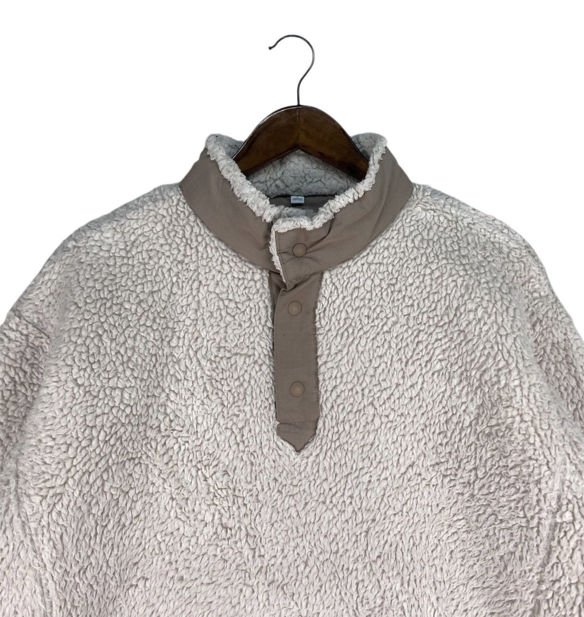 White Mountaineering White Mountaineering X Uniqlo Sherpa Snap Button Size US L / EU 52-54 / 3 - 2 Thumbnail