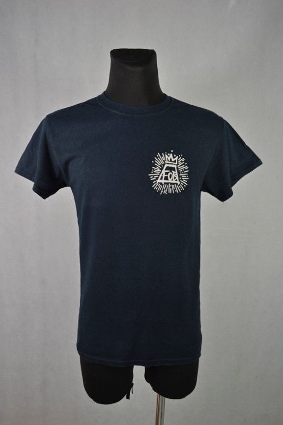 Band Tees Vintage Y2K FALL OUT BOY t-shirt tee S Size US S / EU 44-46 / 1 - 1 Thumbnail