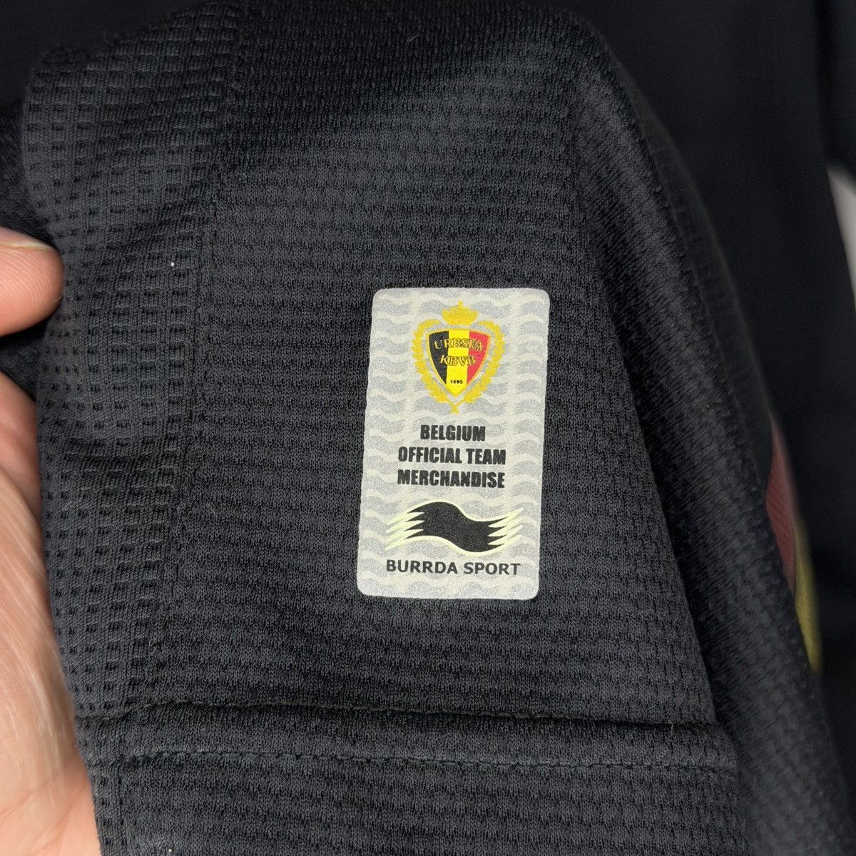 Vintage Belgium Burrda Sport Home Jersey Size US M / EU 48-50 / 2 - 6 Thumbnail