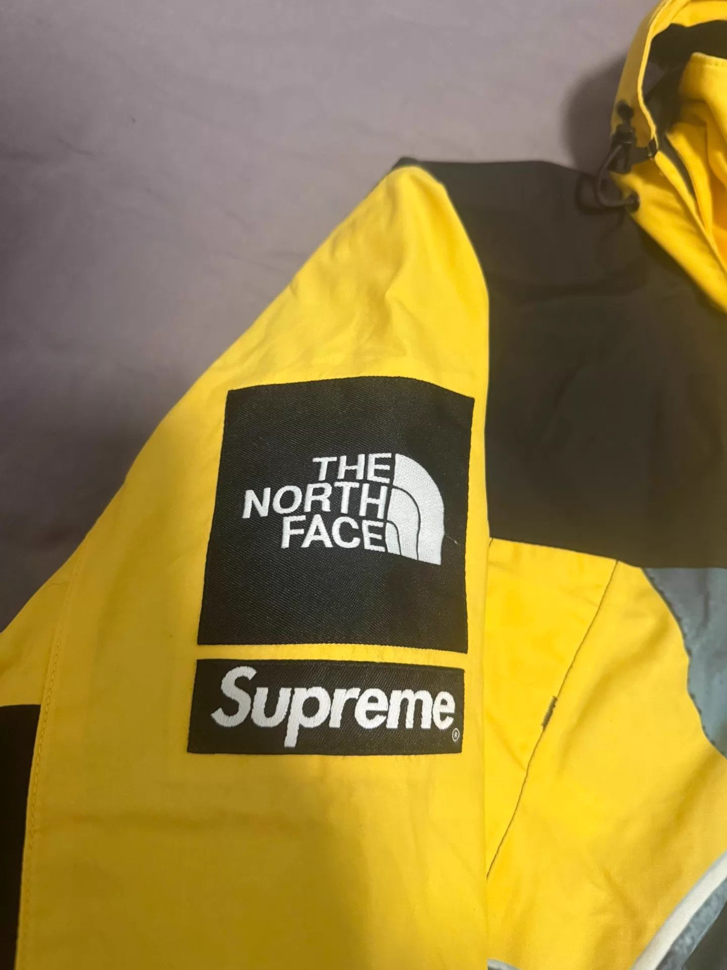 Supreme Supreme x The North Face Liberty Yellow M Jacket Size US M / EU 48-50 / 2 - 2 Thumbnail