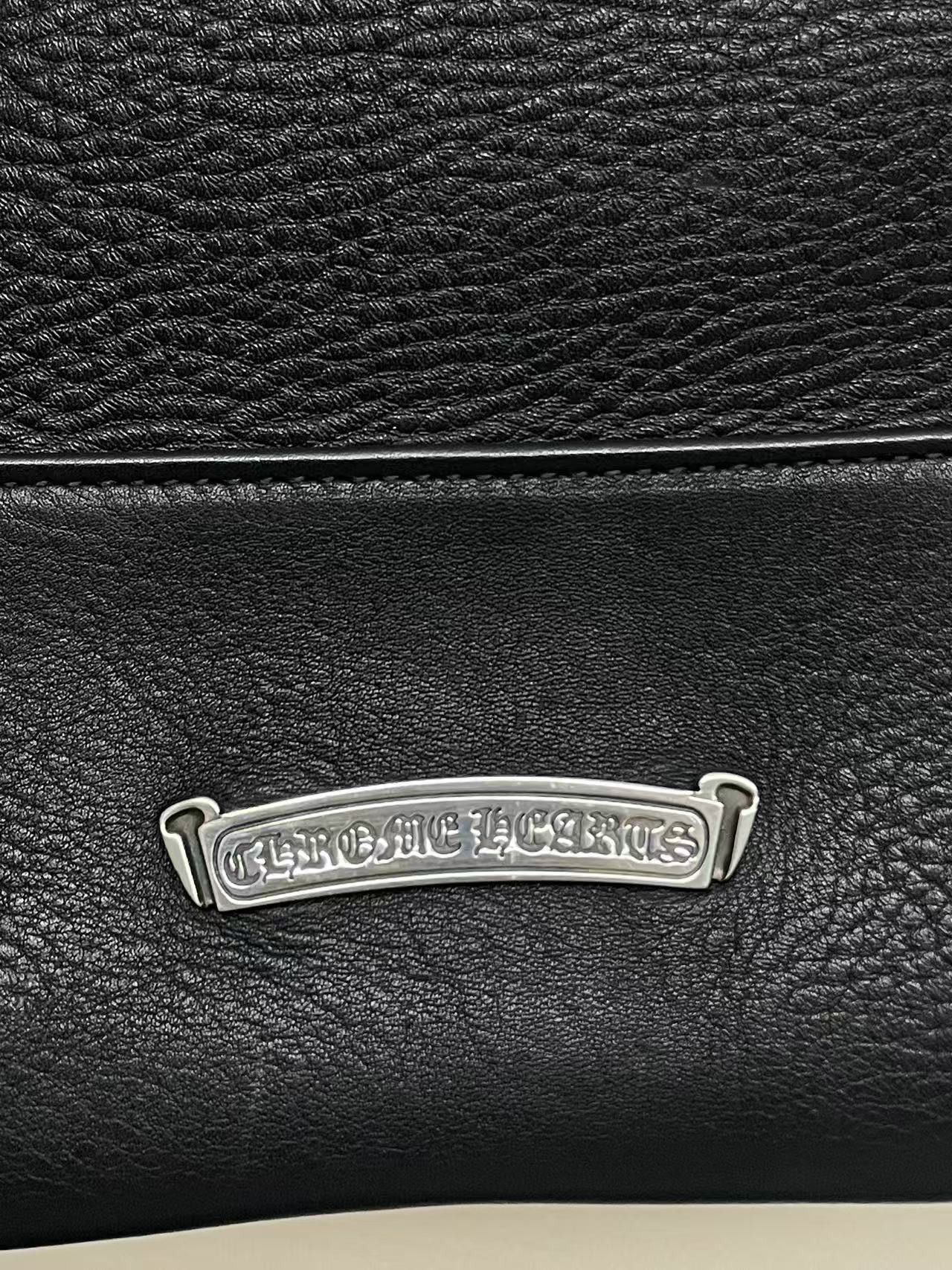 Chrome Hearts Chrome Hearts White&Green Cemetery Cross Leather Tote Bag Size ONE SIZE - 6 Thumbnail