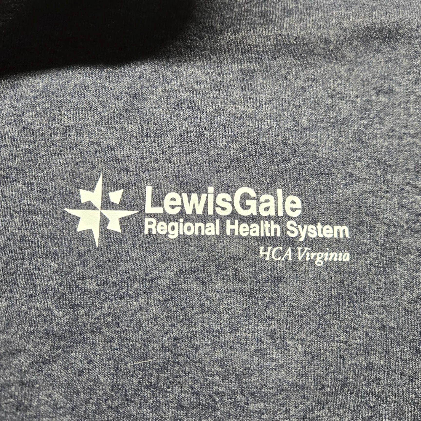 Jerzees Jerzees Lewis Gale Hospital Gray Long Sleeve Sweater 1/4 Zip Adult Size L Large Size US L / EU 52-54 / 3 - 2 Thumbnail