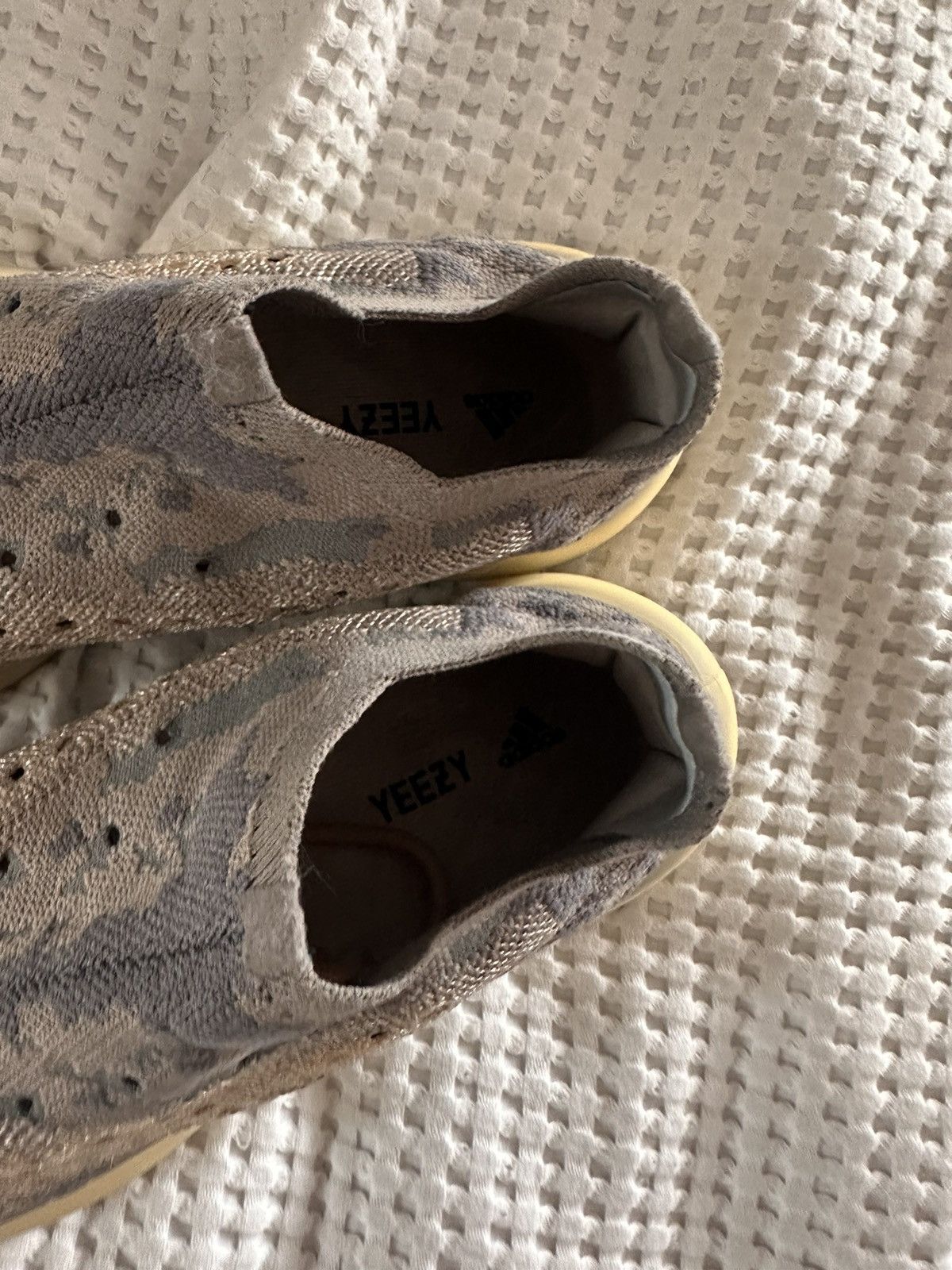 Adidas Yeezy 380 Mist Size US 11 / EU 44 - 6 Thumbnail
