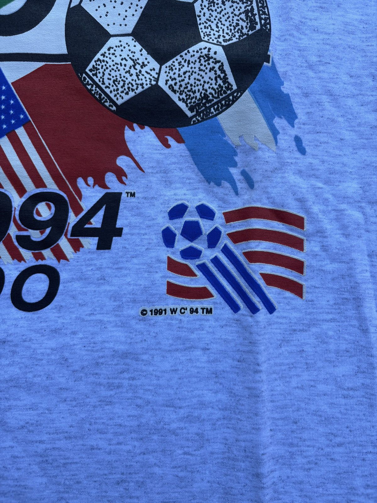Delta Vintage 1994 USA, Orlando “FIFA World Cup” T-Shirt Size XL Size US XL / EU 56 / 4 - 5 Thumbnail