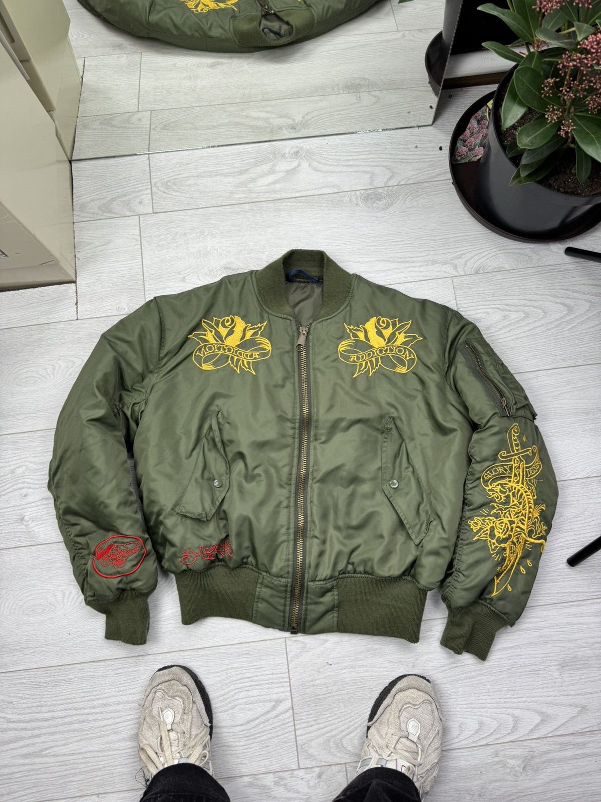 Christian Audigier × Ed Hardy × Vintage Vintage Ed Hardy By Christian Audigier MA1 Bomber Jacket Size US M / EU 48-50 / 2 - 1 Thumbnail