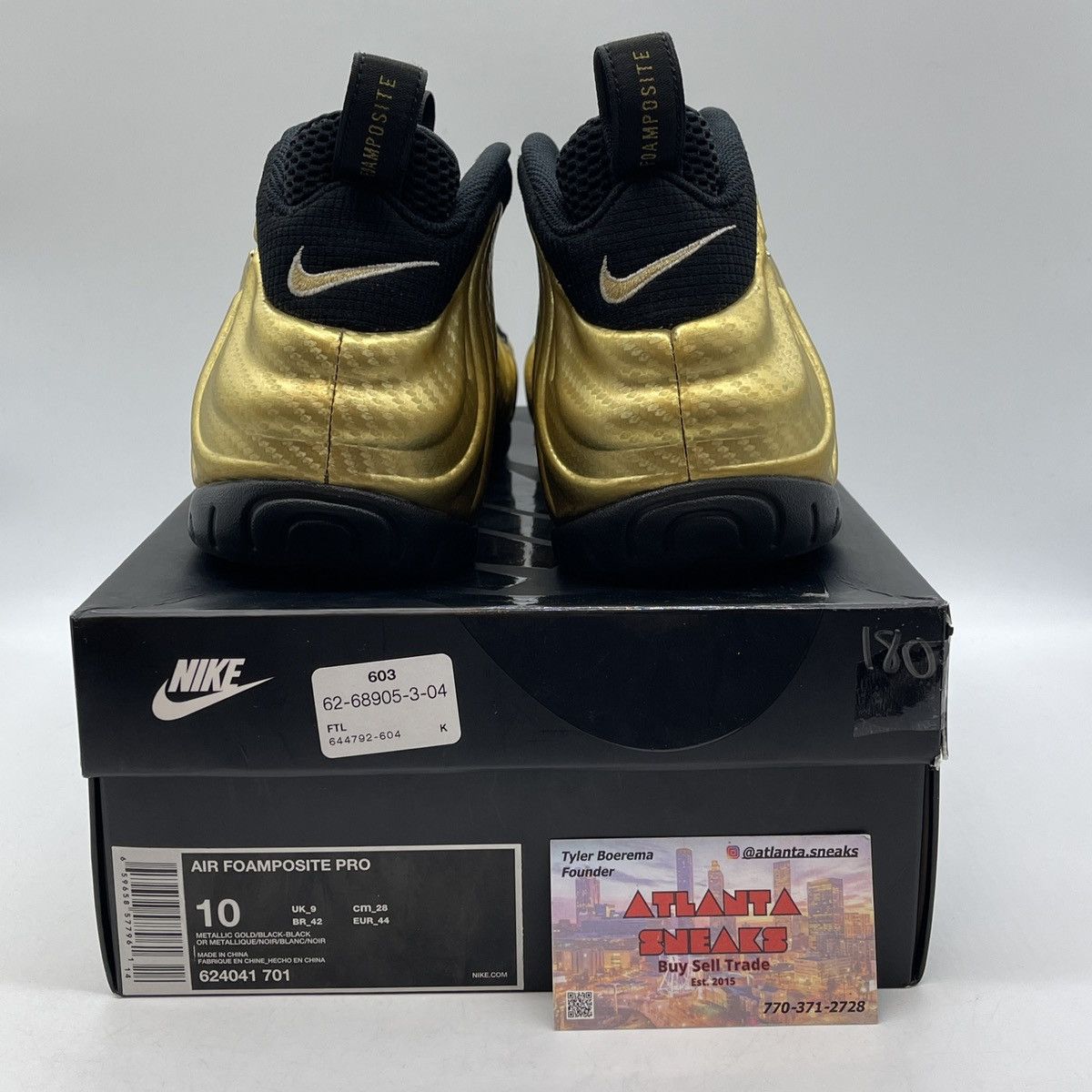 Nike Air foamposite metallic gold Size US 10 / EU 43 - 3 Thumbnail