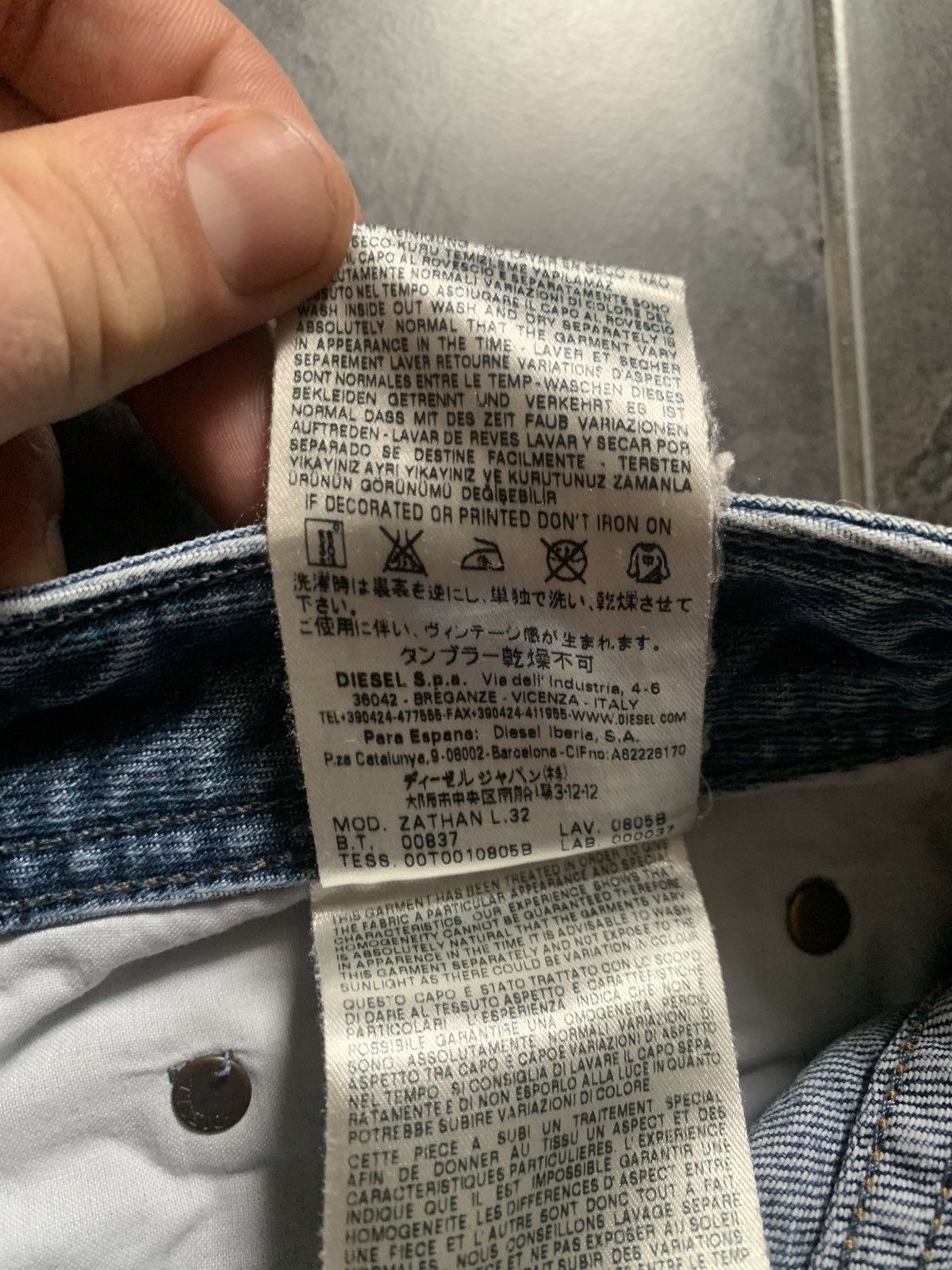 Diesel Crazy Flared Diesel Jeans Of six Was Nine japanese style Size US 32 / EU 48 - 14 Thumbnail