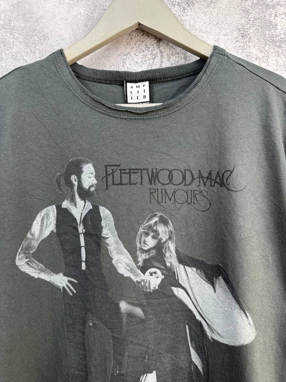 Amplified Amplified x Fleetwood Mac “Rumours” 2014 Distressed T-Shirt Size US L / EU 52-54 / 3 - 4 Thumbnail