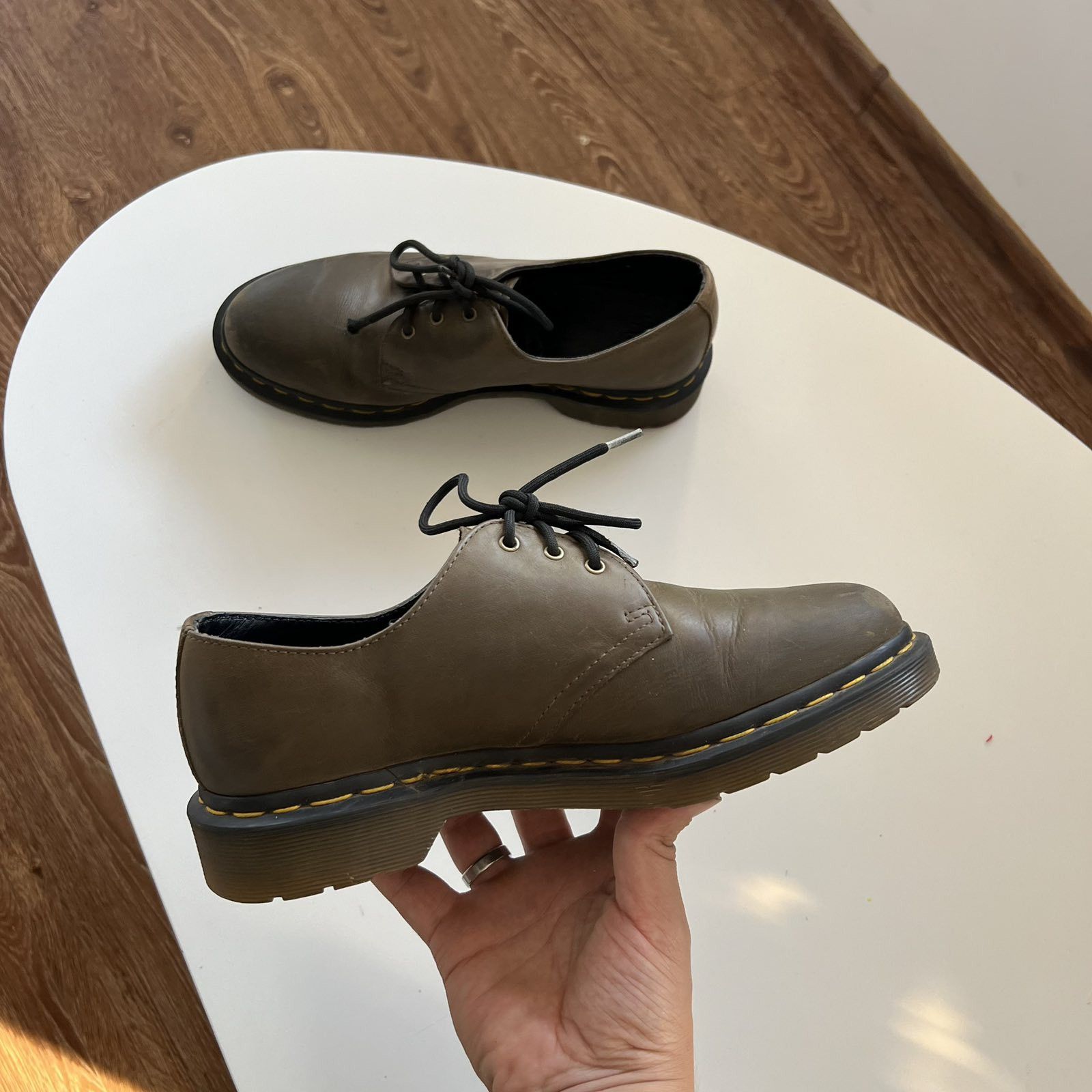 Designer × Dr. Martens Vintage Dr. Martens Low Shoes Sz 39 Size US 6 / EU 39 - 2 Thumbnail