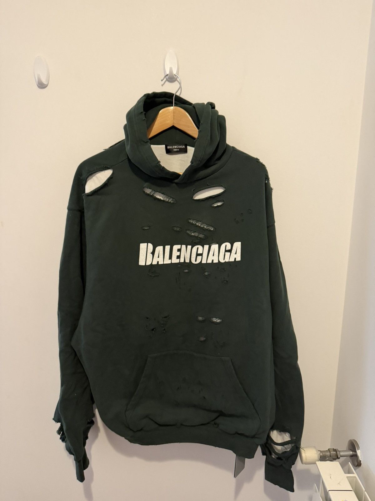 Balenciaga Balenciaga Caps Destroyed Oversize Fit Hoodie FW22