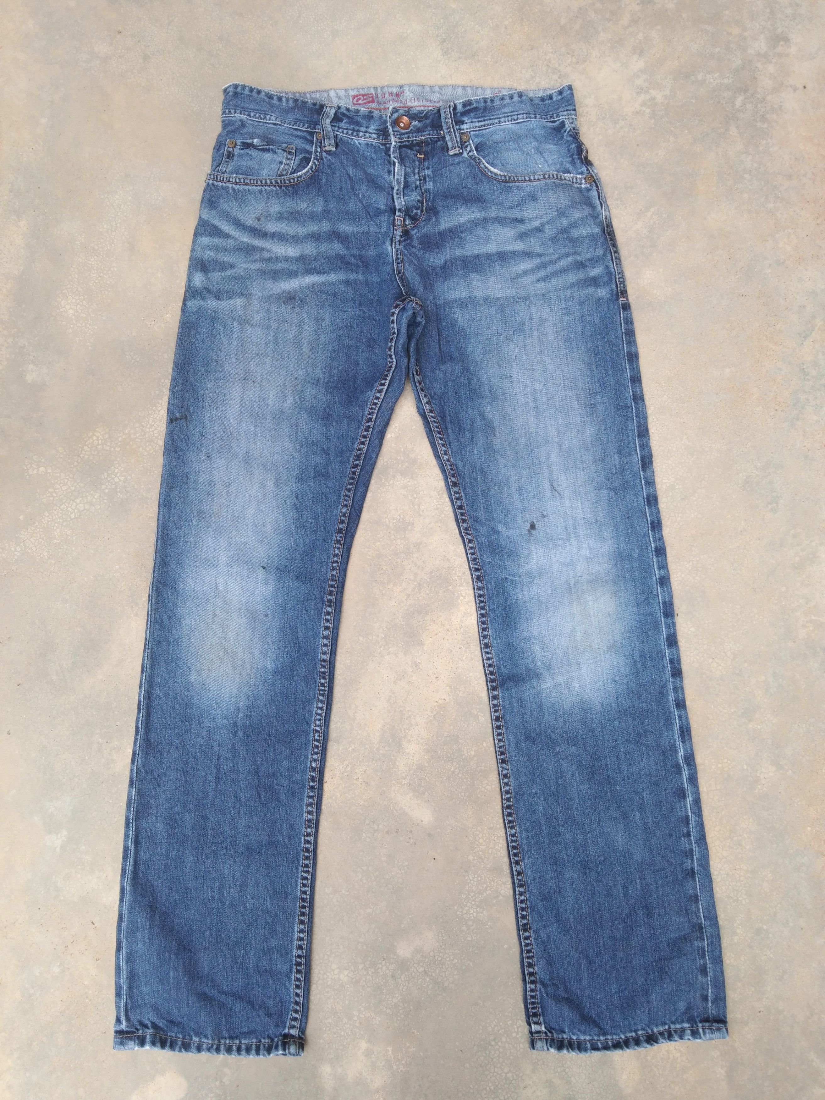 Jean Vintage Y2k Retro Faded Blue Straight Leg Jeans 32x32 Size US 32 / EU 48 - 2 Thumbnail