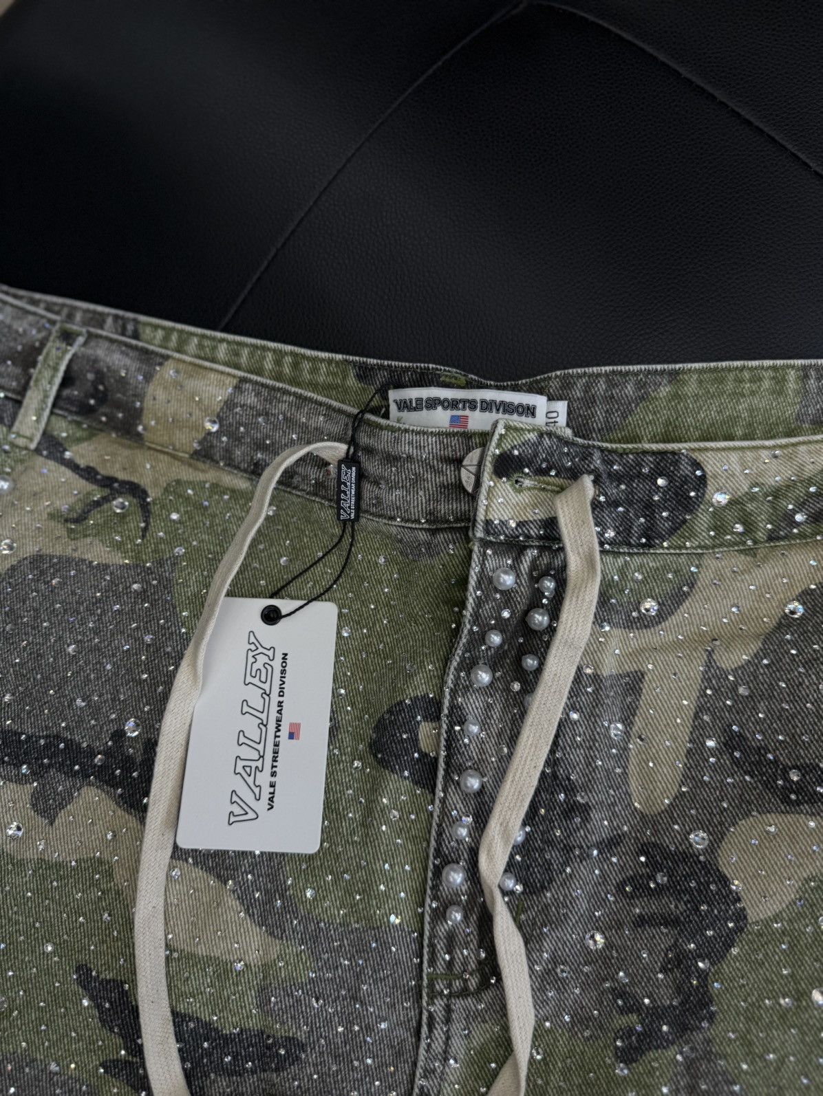 Vale Valley Rhinestone Crystal Shorts Denim Green Camo Size 40 Size US 40 / EU 56 - 9 Thumbnail