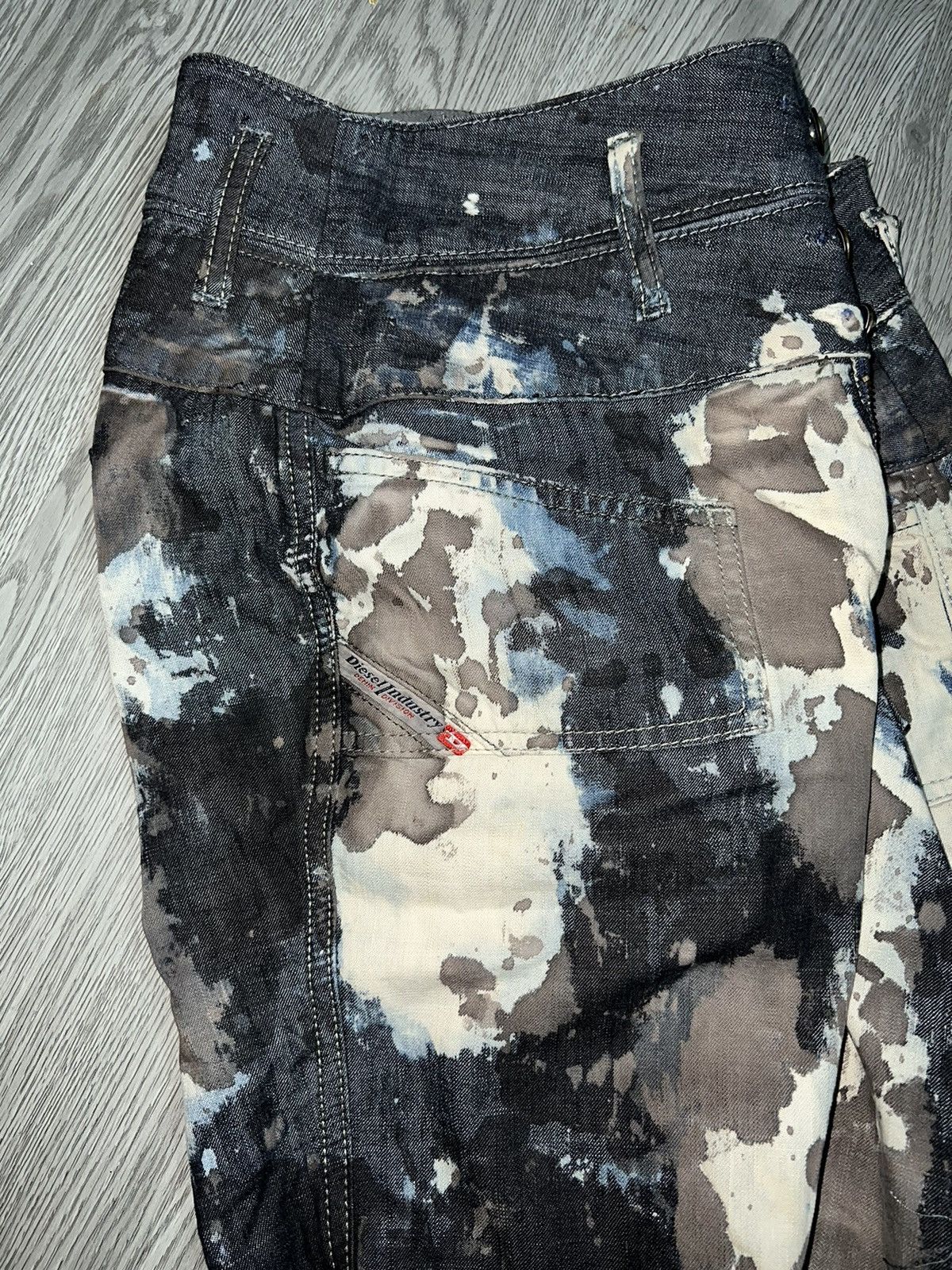 Diesel 2000s Diesel bleached pants 💙🖤 Size 26" / US 2 / IT 38 - 3 Thumbnail