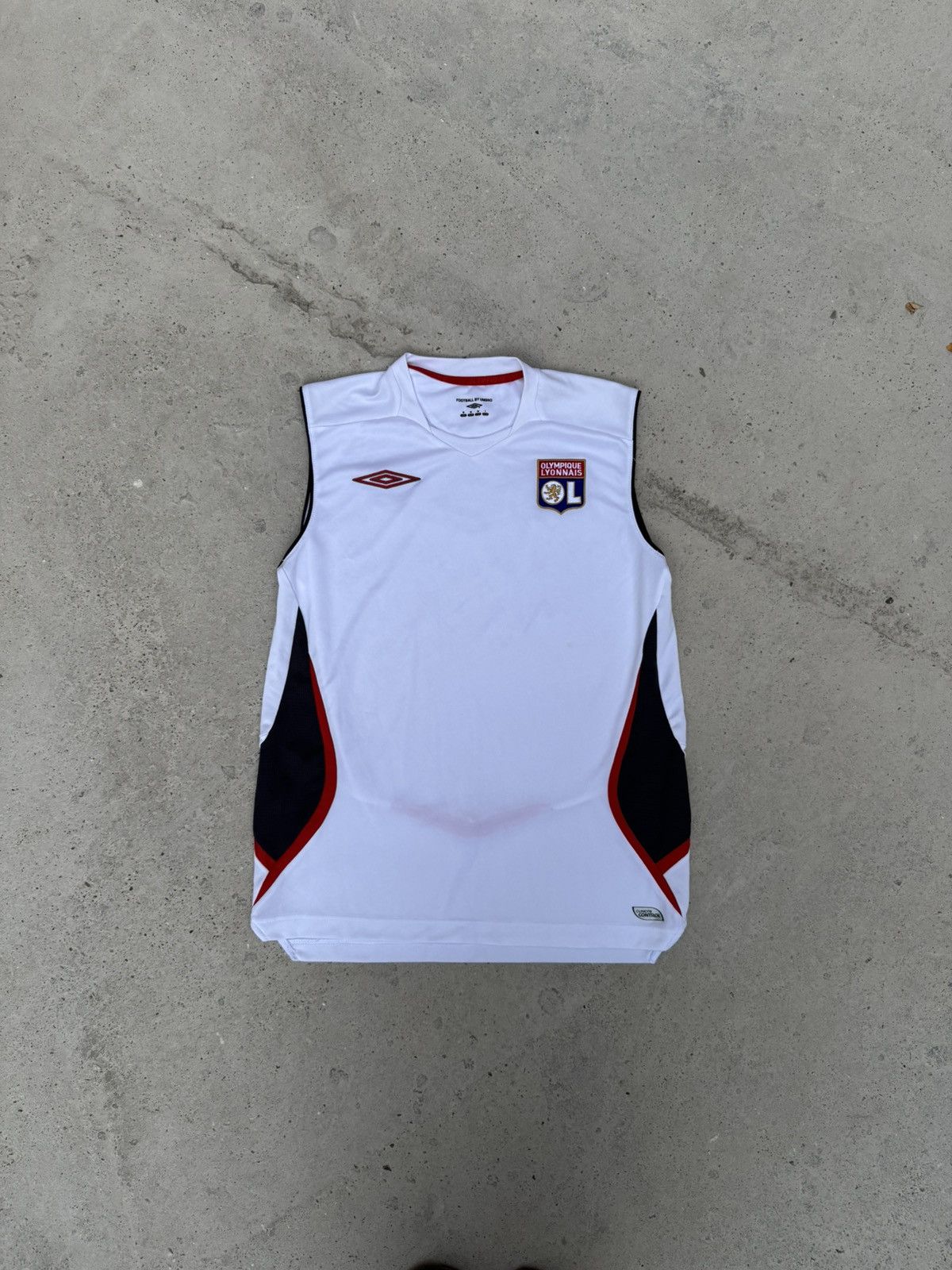 Umbro RARE UMBRO OLIMPIQUE LYONNAIS JERSEY BIG LOGO Size US M / EU 48-50 / 2 - 13 Thumbnail