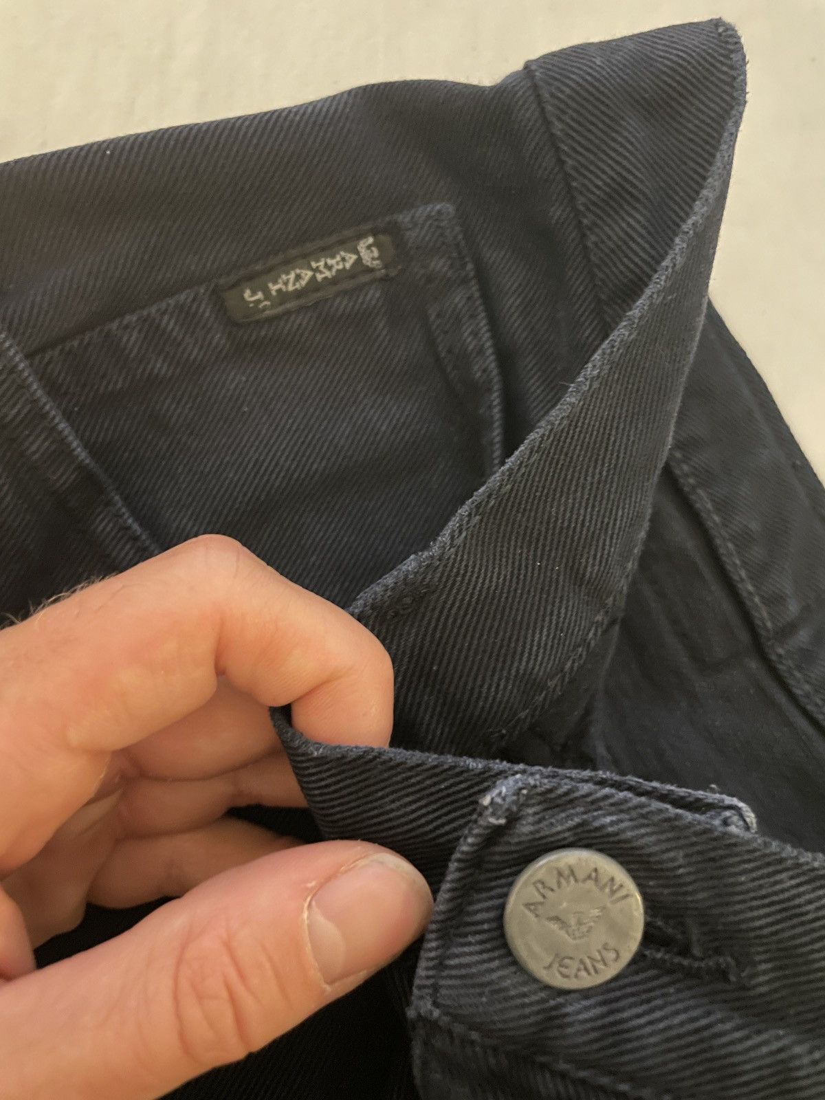 Armani Vintage Armani Jeans – Slim Fit – Dark Blue – Made in Italy Size US 33 - 6 Thumbnail