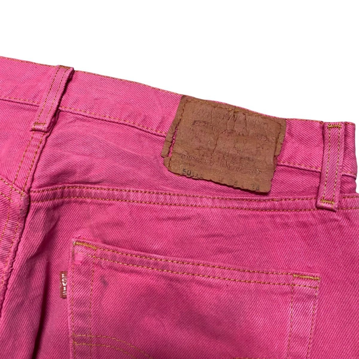 Levi's Vintage Levis 501xx Pink Denim Jeans Size US 32 / EU 48 - 13 Thumbnail