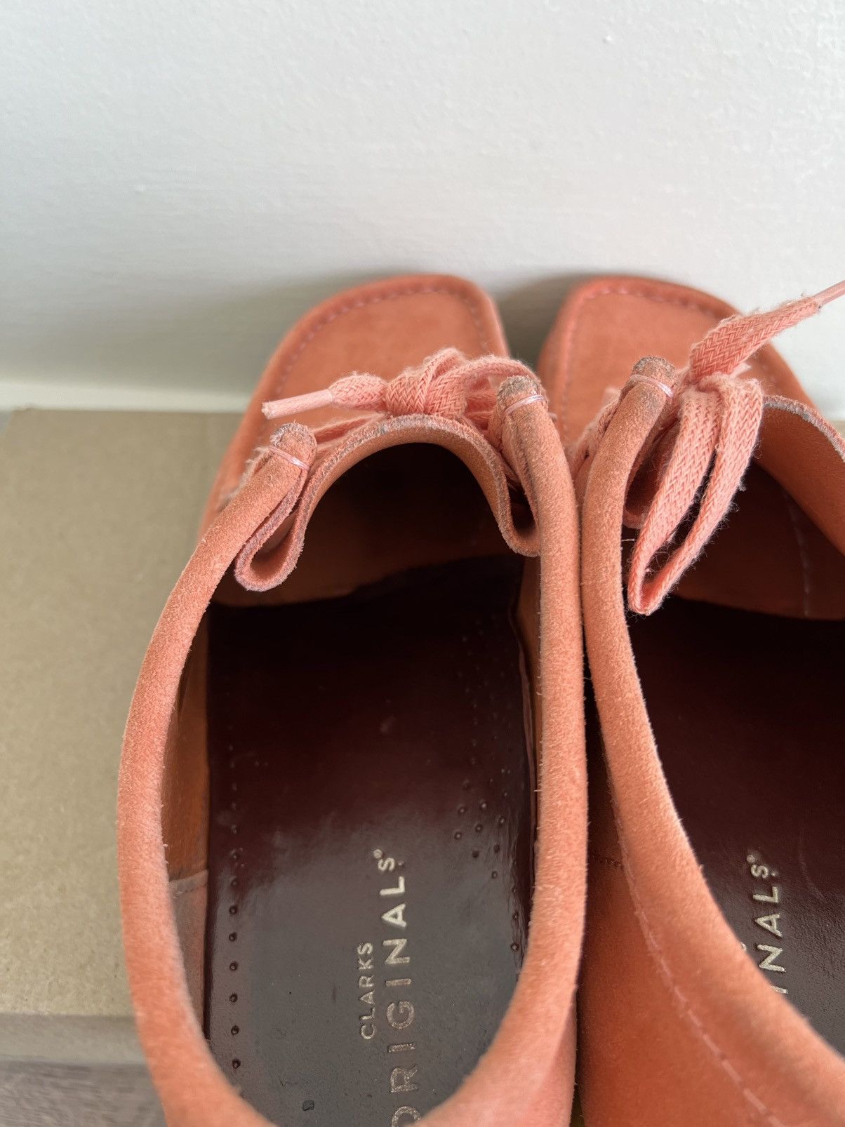 Clarks Clarks Wallabee Suede Coral 10.5 Size US 10.5 / EU 43-44 - 11 Thumbnail