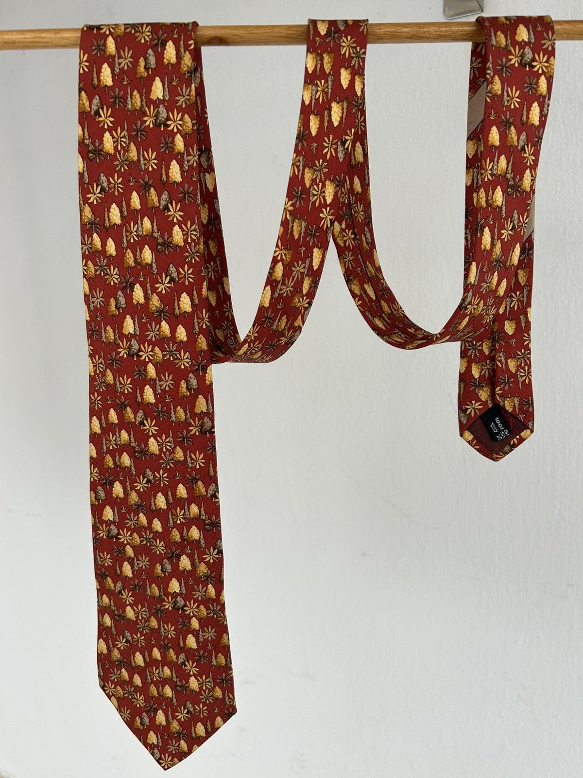 Salvatore Ferragamo Salvatore Ferragamo Vintage Tie Size ONE SIZE - 1 Thumbnail