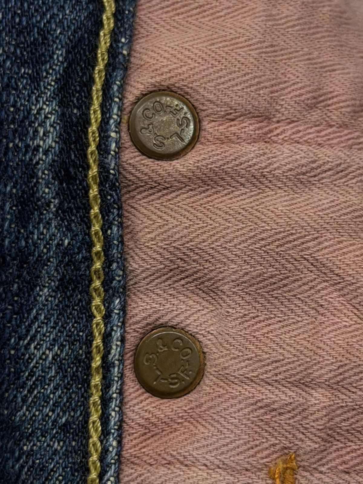 Levi's Vintage Levi’s 553 Japan Denim Jeans | Wide Fit | W32 Size US 32 / EU 48 - 12 Thumbnail