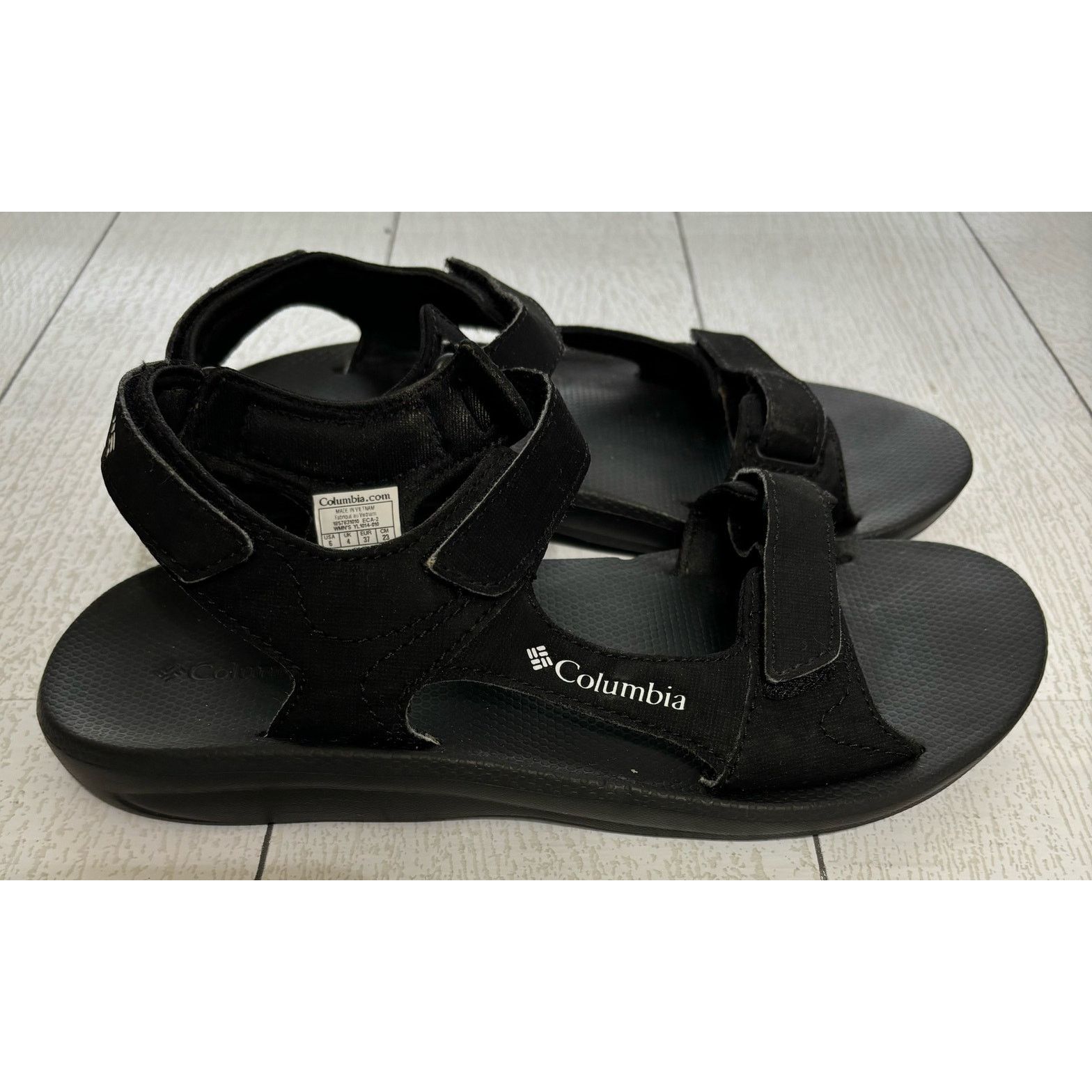Columbia Columbia Black Suede Strap Sandals Size 6 Size US 6 / IT 36 - 2 Thumbnail