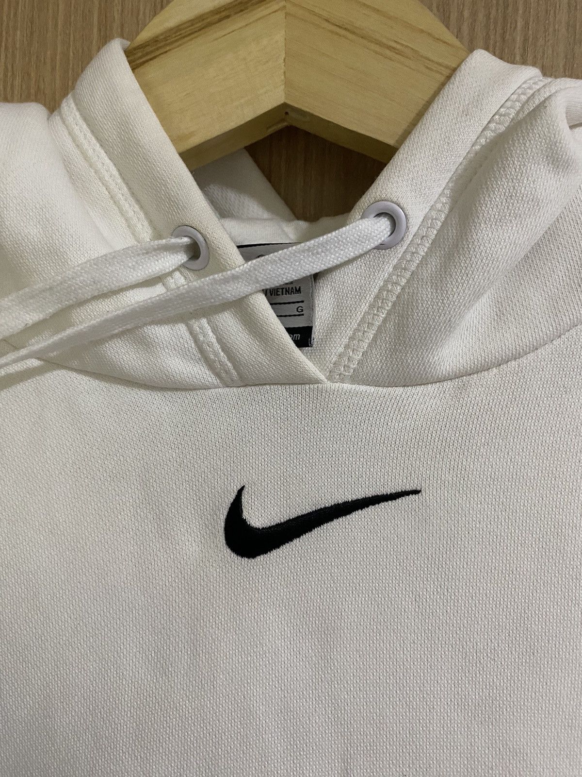 Nike × Vintage nike center white hoodie eminem used Size US L / EU 52-54 / 3 - 8 Thumbnail