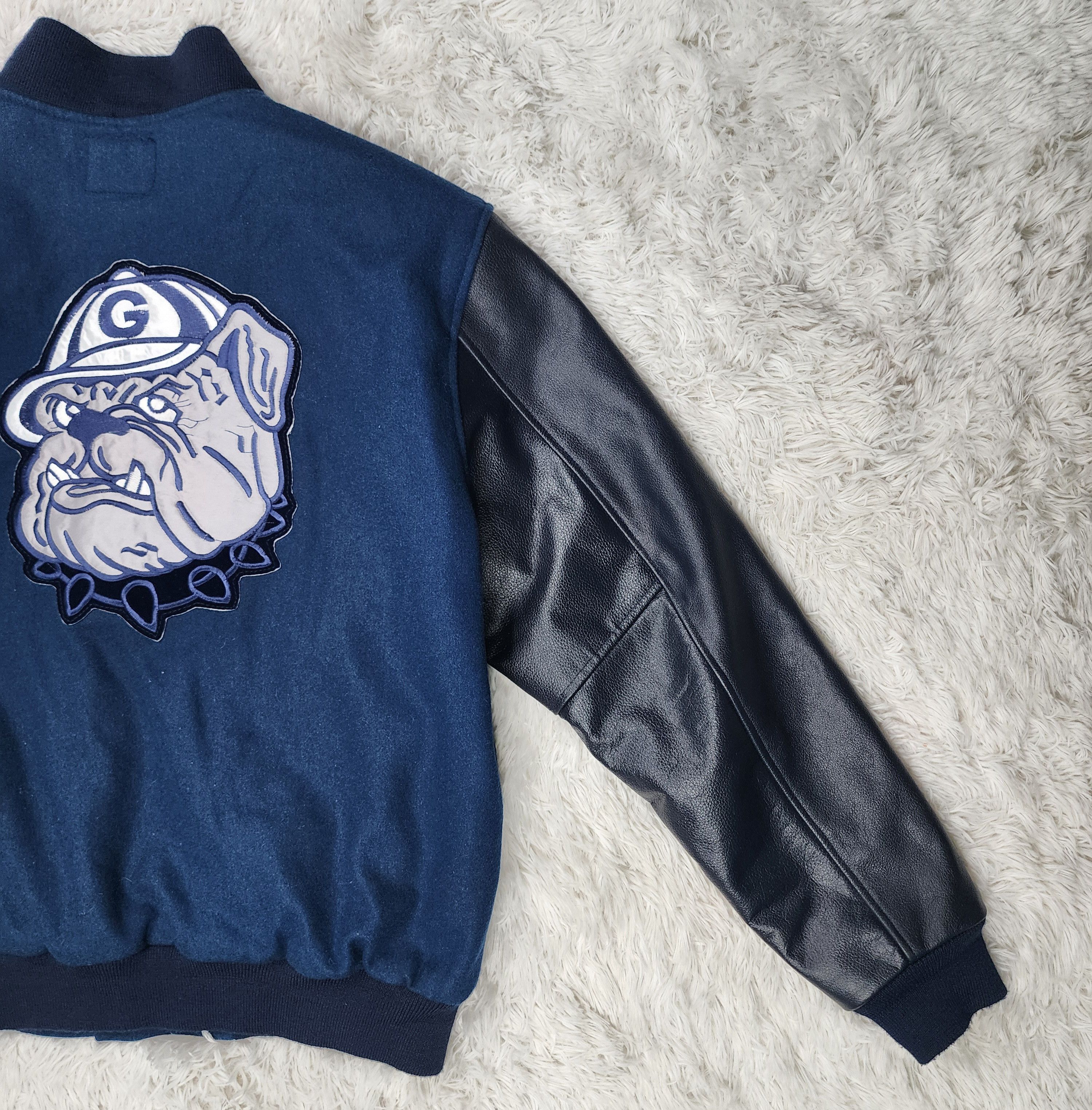 Starter Vintage Starter Georgetown hoyas vasity jacket Size US L / EU 52-54 / 3 - 3 Thumbnail