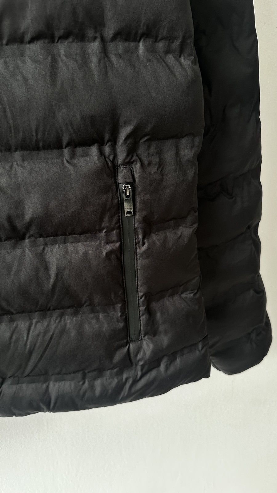 Hackett Hackett Lightweight Jacket Size M Shell/Oyster Recycled Tech Size US M / EU 48-50 / 2 - 8 Thumbnail