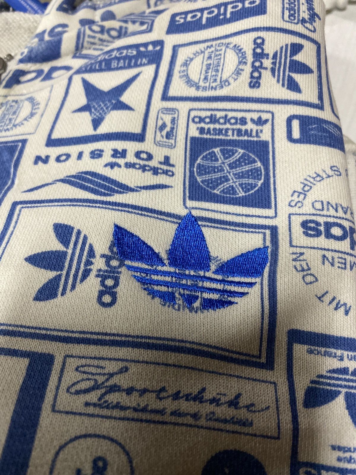 Adidas Adidas Full Logo zipper hoodie Size US M / EU 48-50 / 2 - 12 Thumbnail